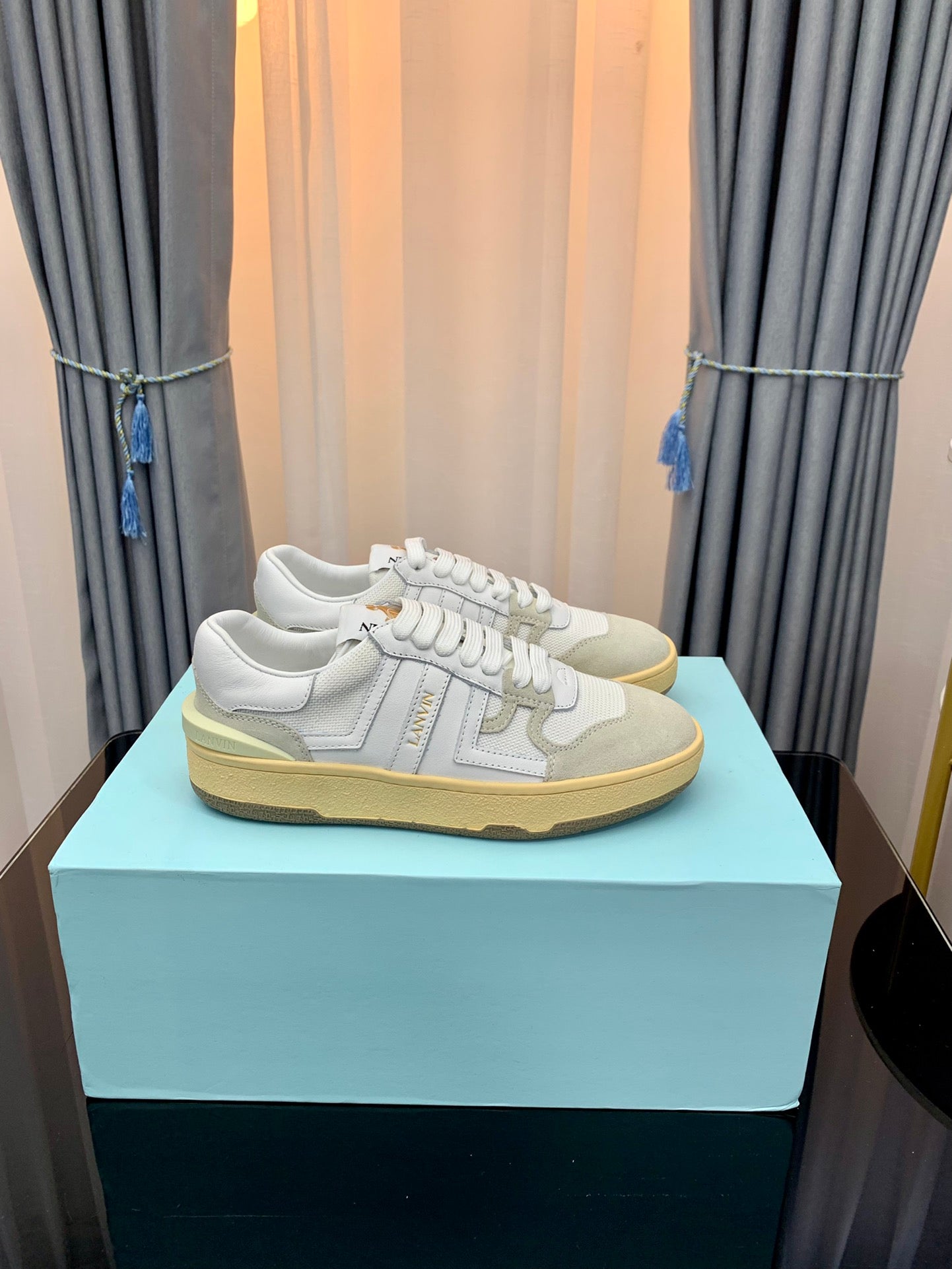 Premium Leather Clay Low-Top Sneaker white clay - sneakerhillcom