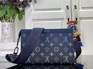 LV OnTheGo Monogram M81124 1984brand