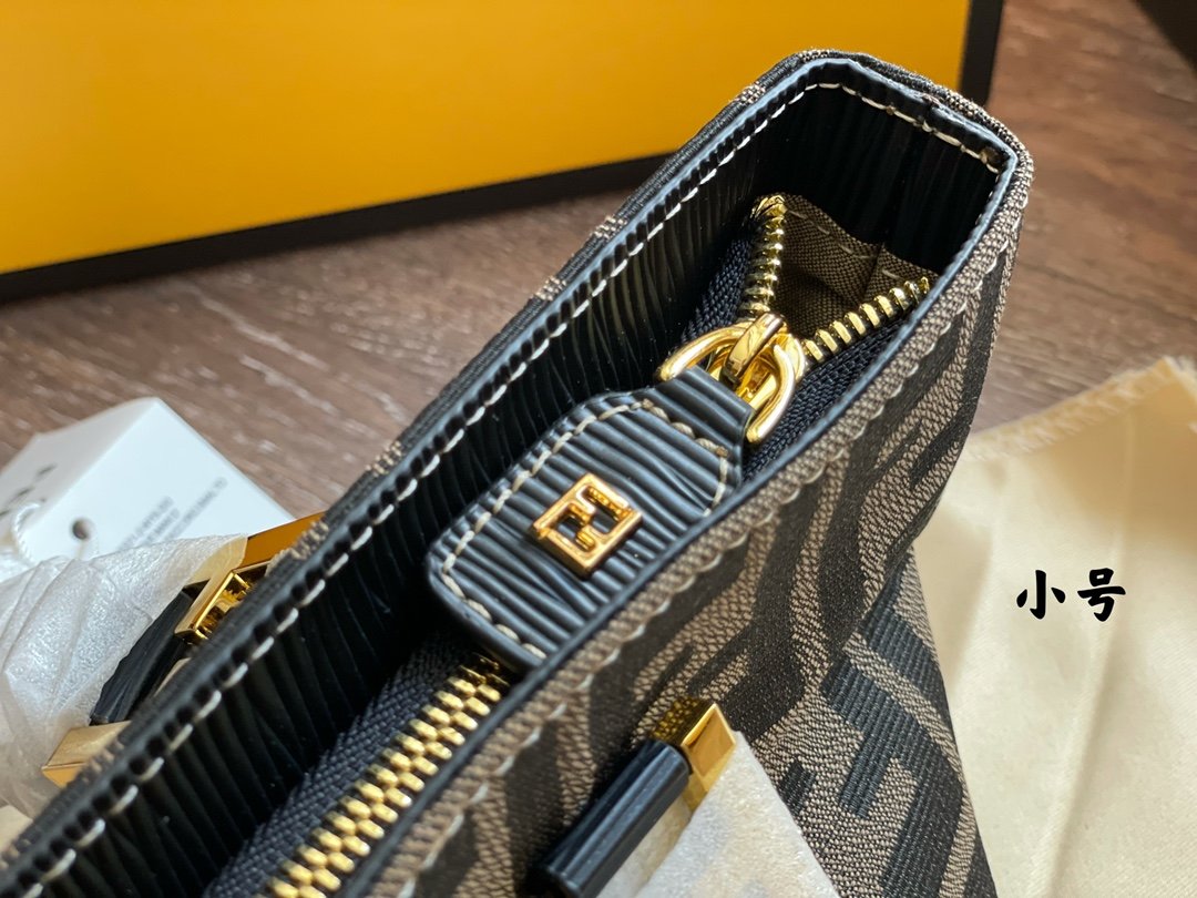 Sneakerhill - Top Quality Bag FND 662