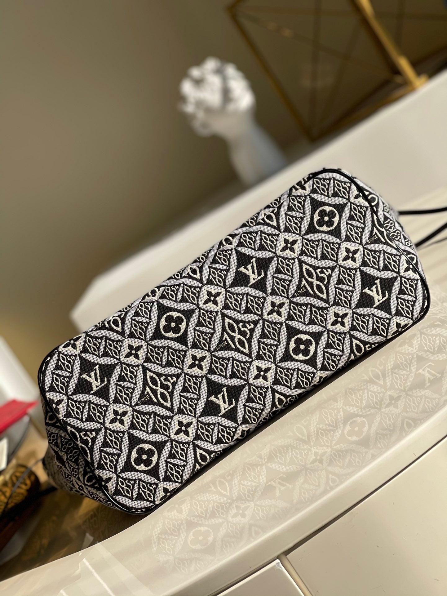 Sneakerhill - Top Quality Bags LUV 375 sneakerhillcom