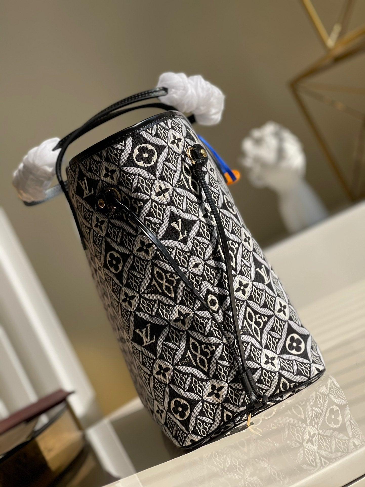 Sneakerhill - Top Quality Bags LUV 375 sneakerhillcom