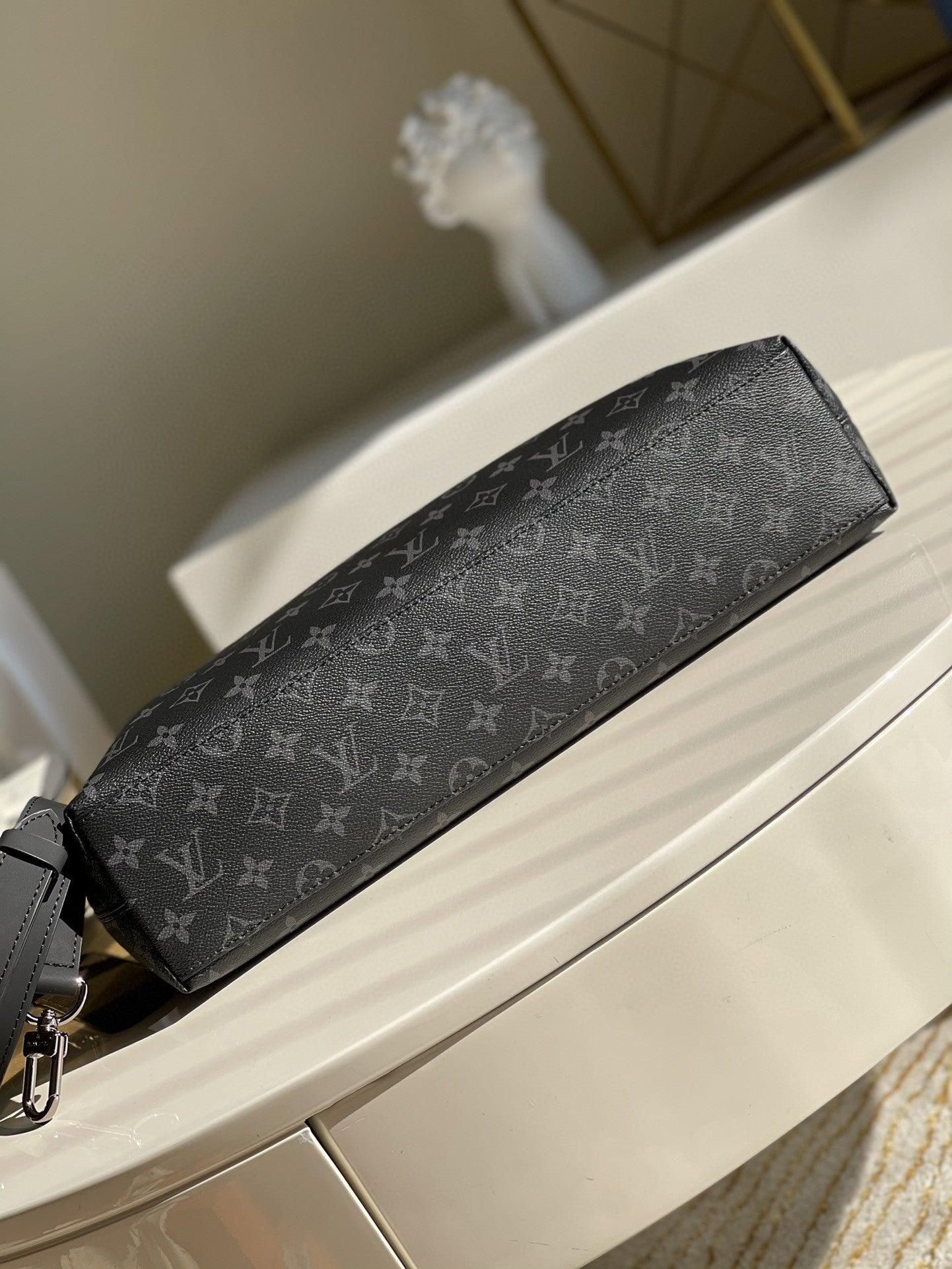 LV Fragment Design Monogram M40566 - sneakerhillcom