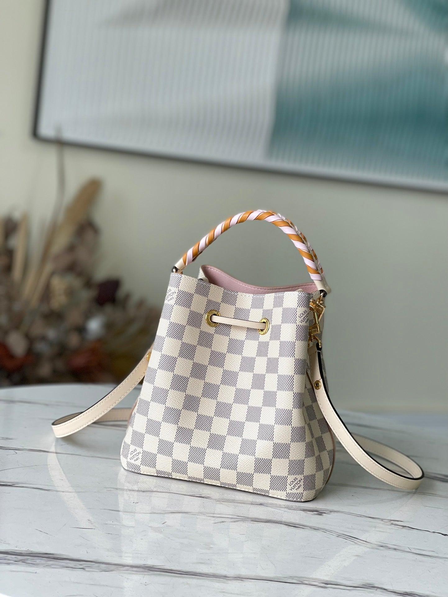 SO - New Fashion Women's Bags LUV A022 - sneakerhillcom