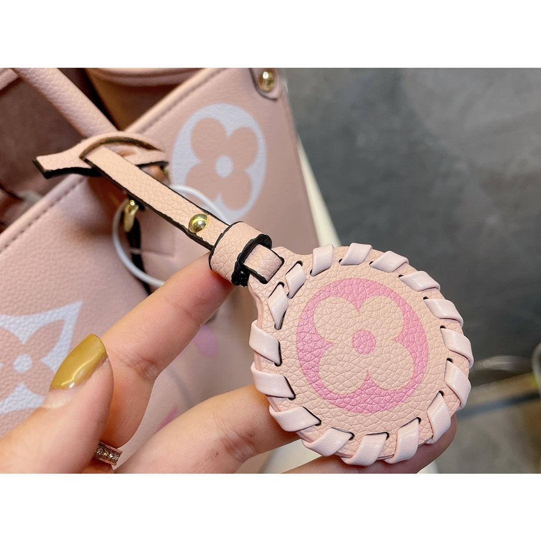 LV ONTHEGO MONOGRAM 067 - sneakerhillcom