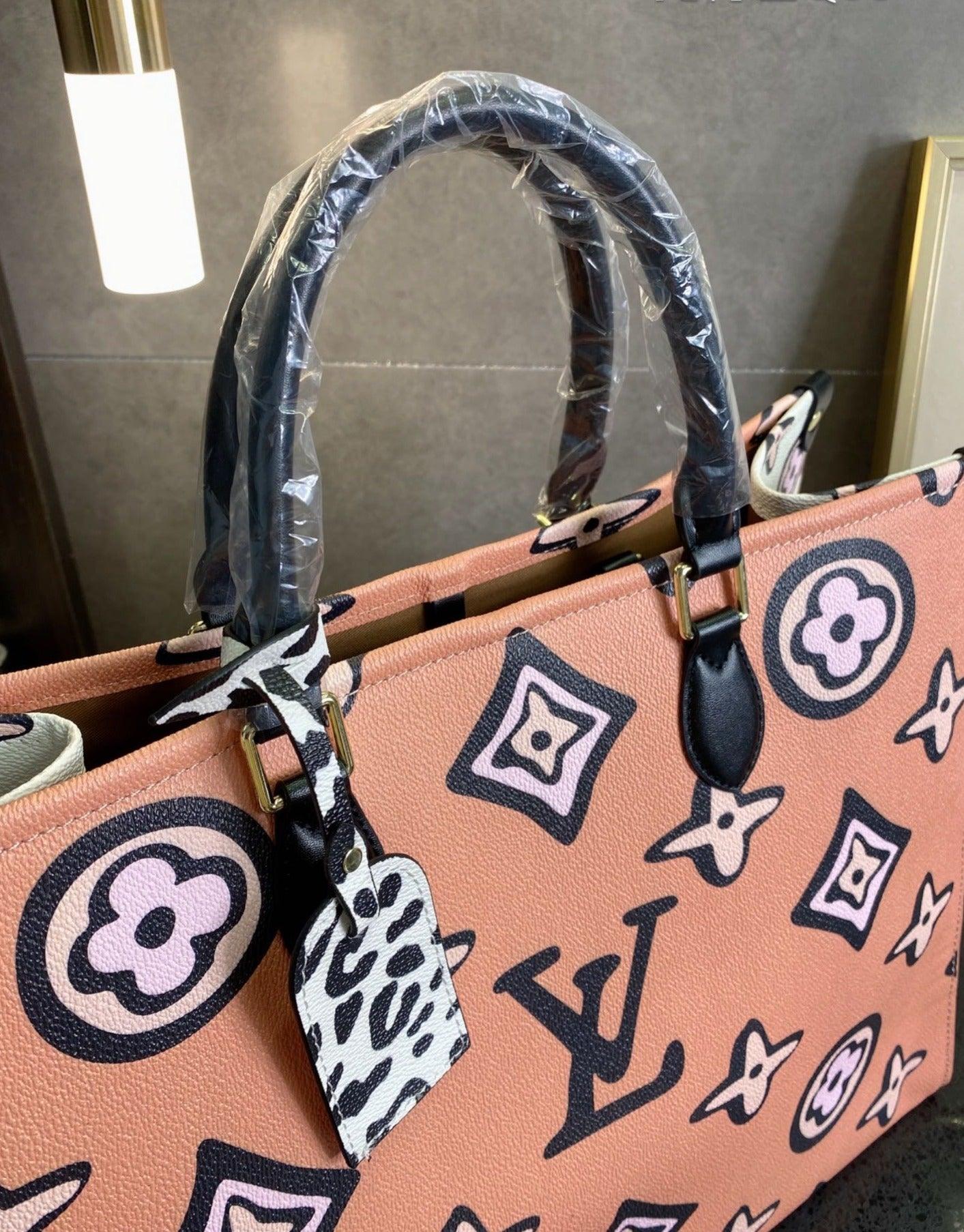 LV ONTHEGO MONOGRAM 068 - sneakerhillcom