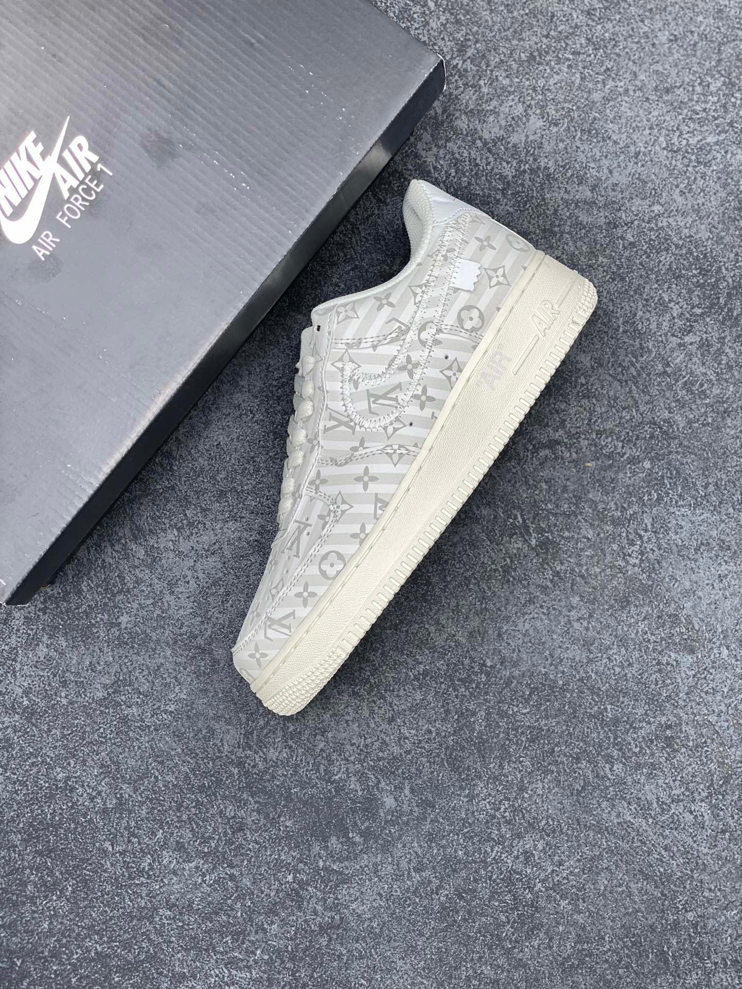 Custom LV x Off-wht x NK Air Force 1 1A9V9E luxurysteps