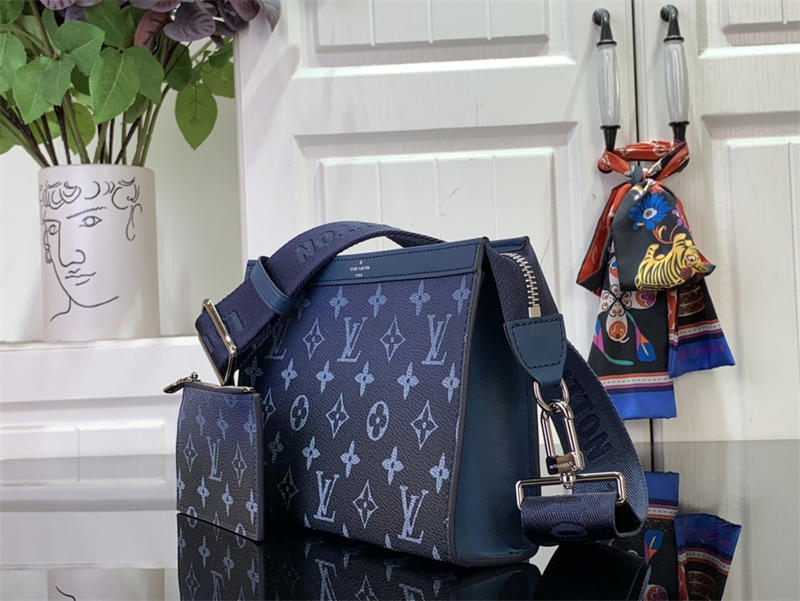 LV OnTheGo Monogram M81124 1984brand