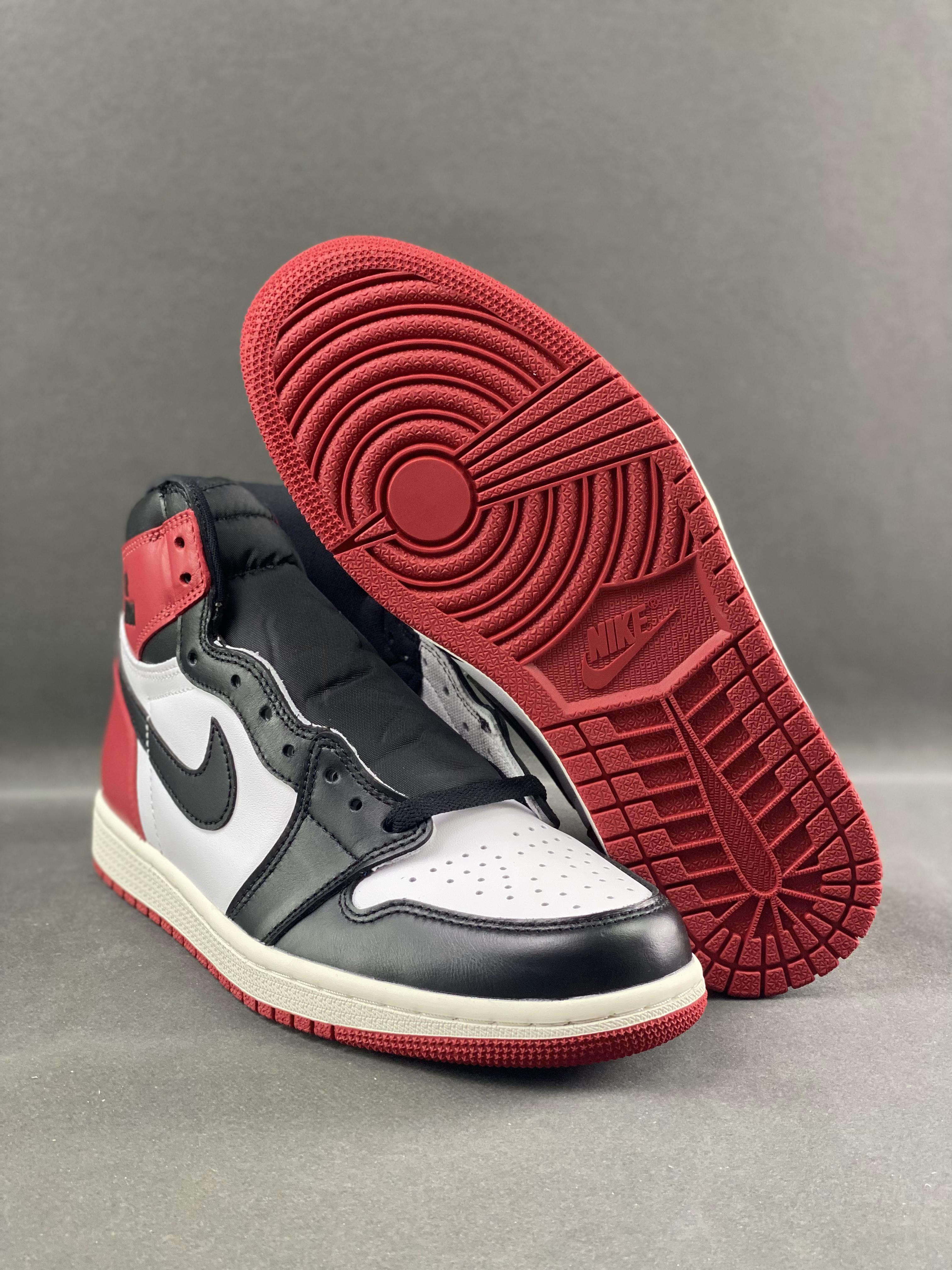 Custom Air Jordan 1 High OG“Black Toe Reimagined” sneakerland