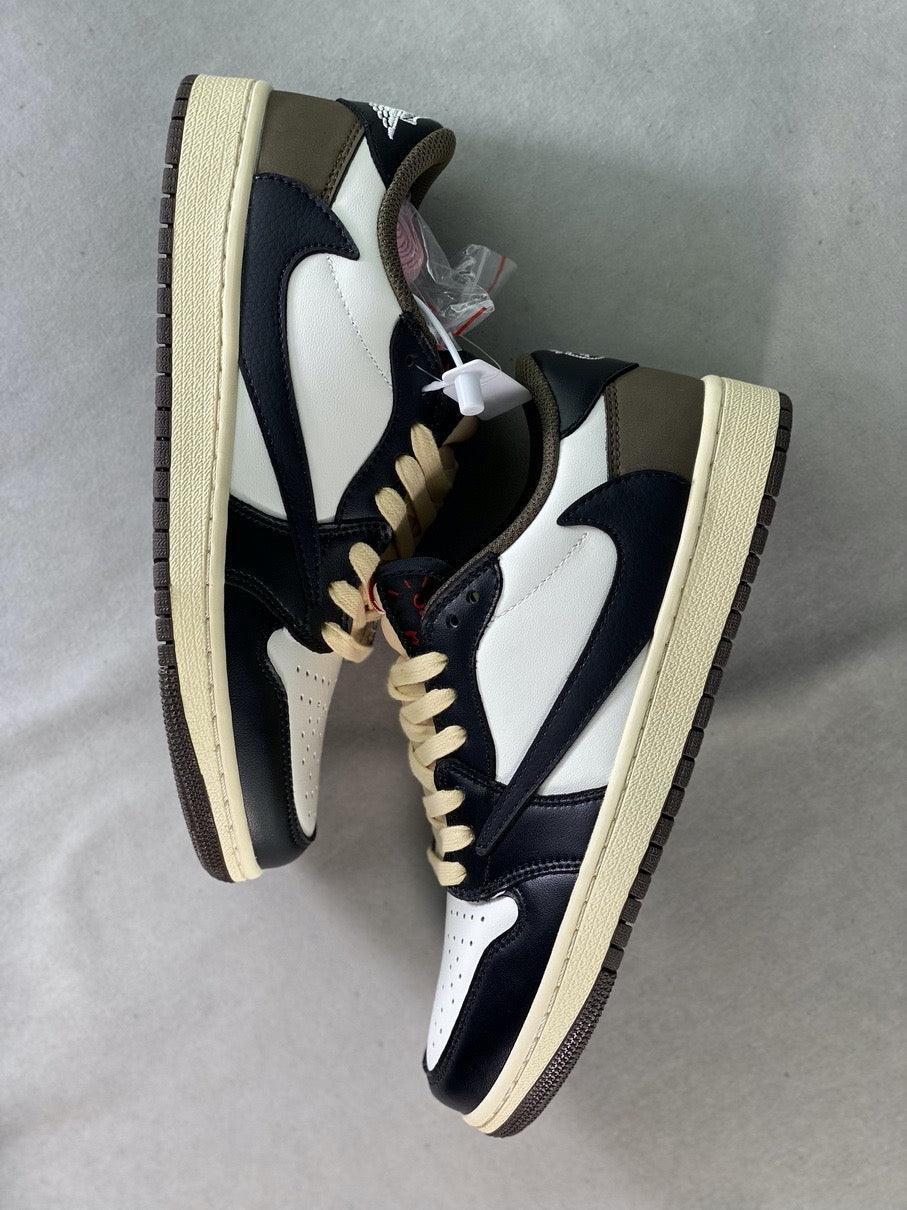 Custom Travis Scott × Air Jordan 1 Low OG “Reverse M CQ4277 105 luxurysteps