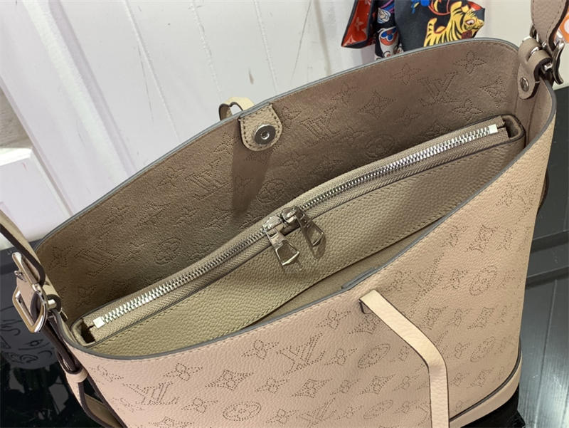 Sneakerhill LV Monogram Bag M12140 1984brand