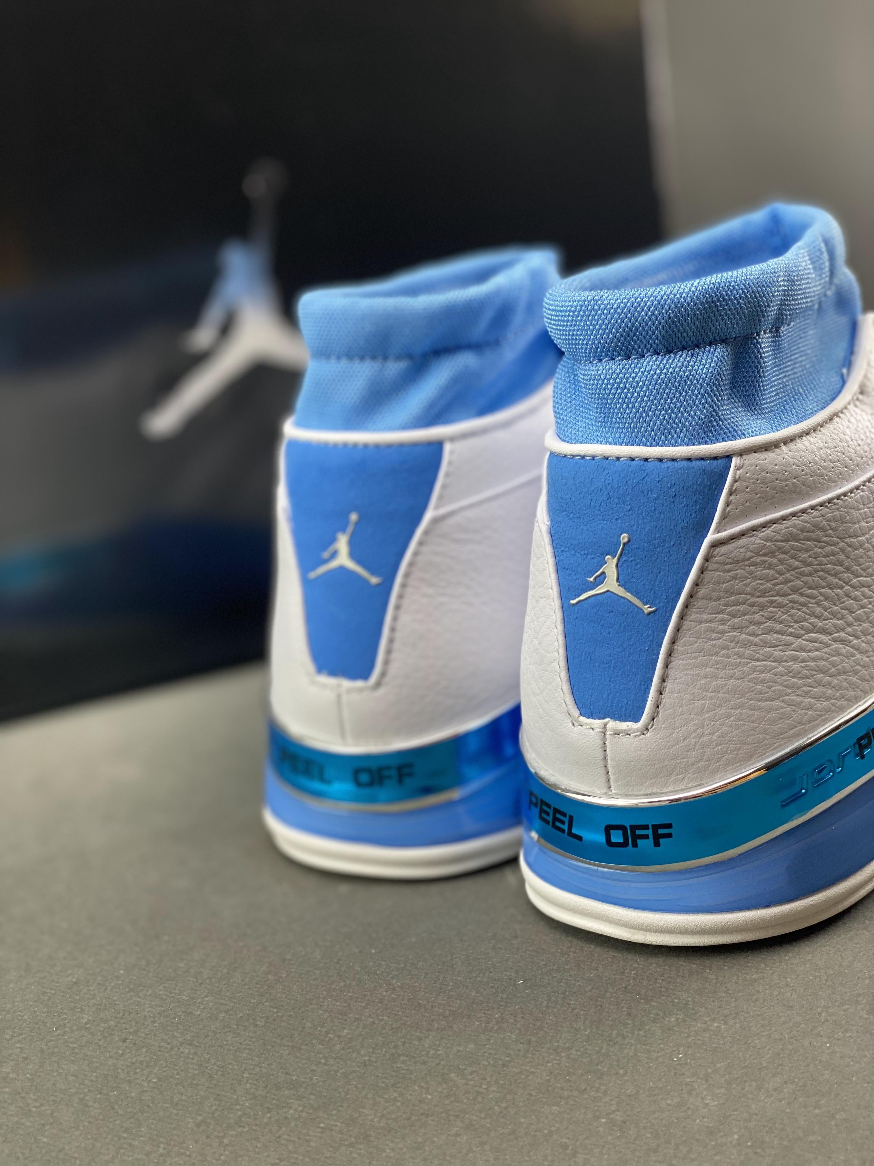 Custom Air Jordan 17 Low SP “UNC” sneakerland