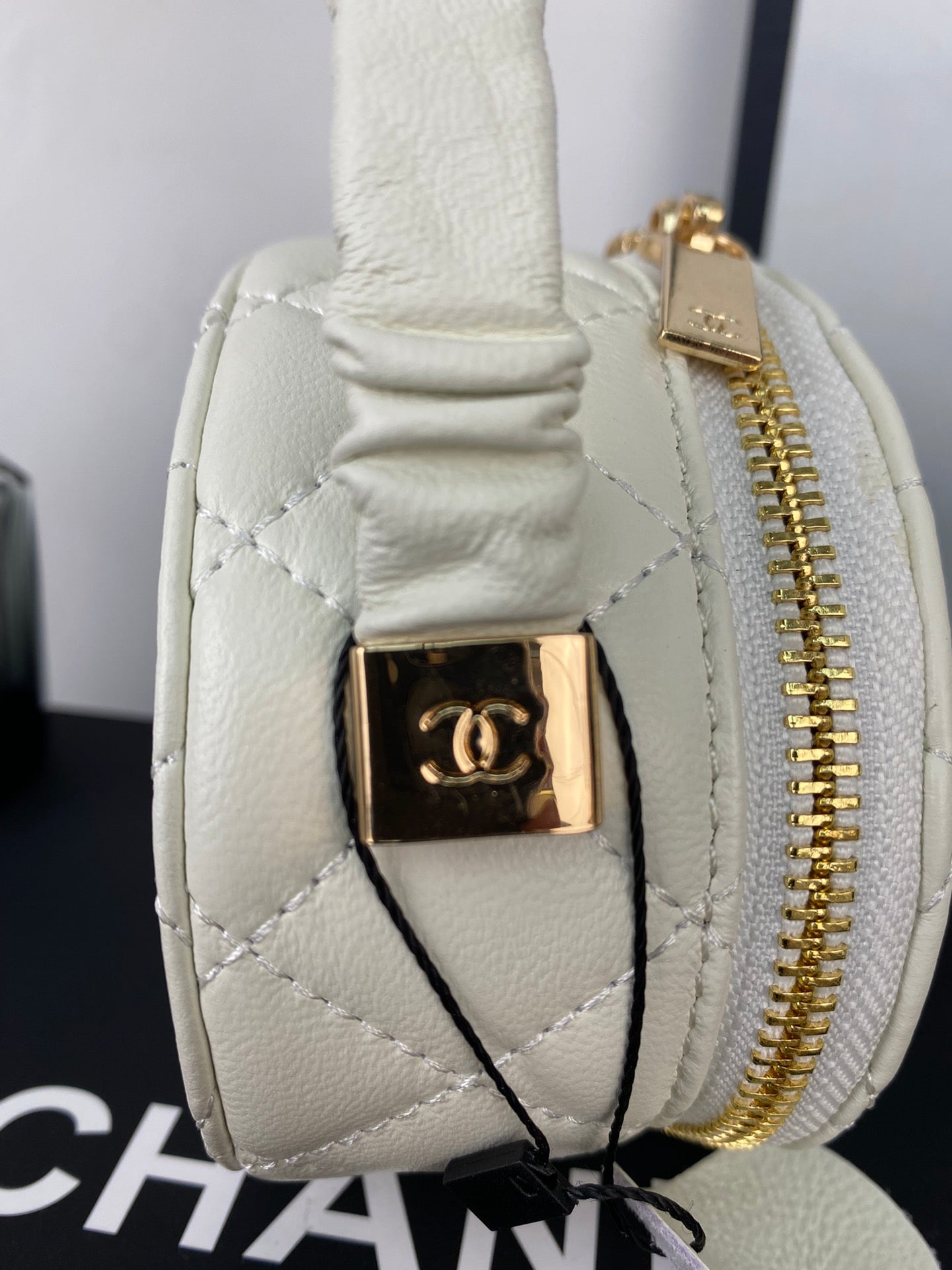 Sneakerhill - Top Quality Bags CHL 556