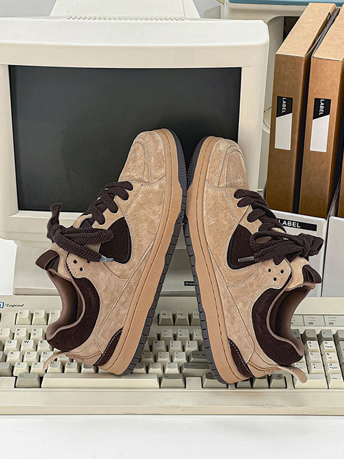 Sneakerhill Vintage Skateboard Suede Sneakers - sneakerhillcom