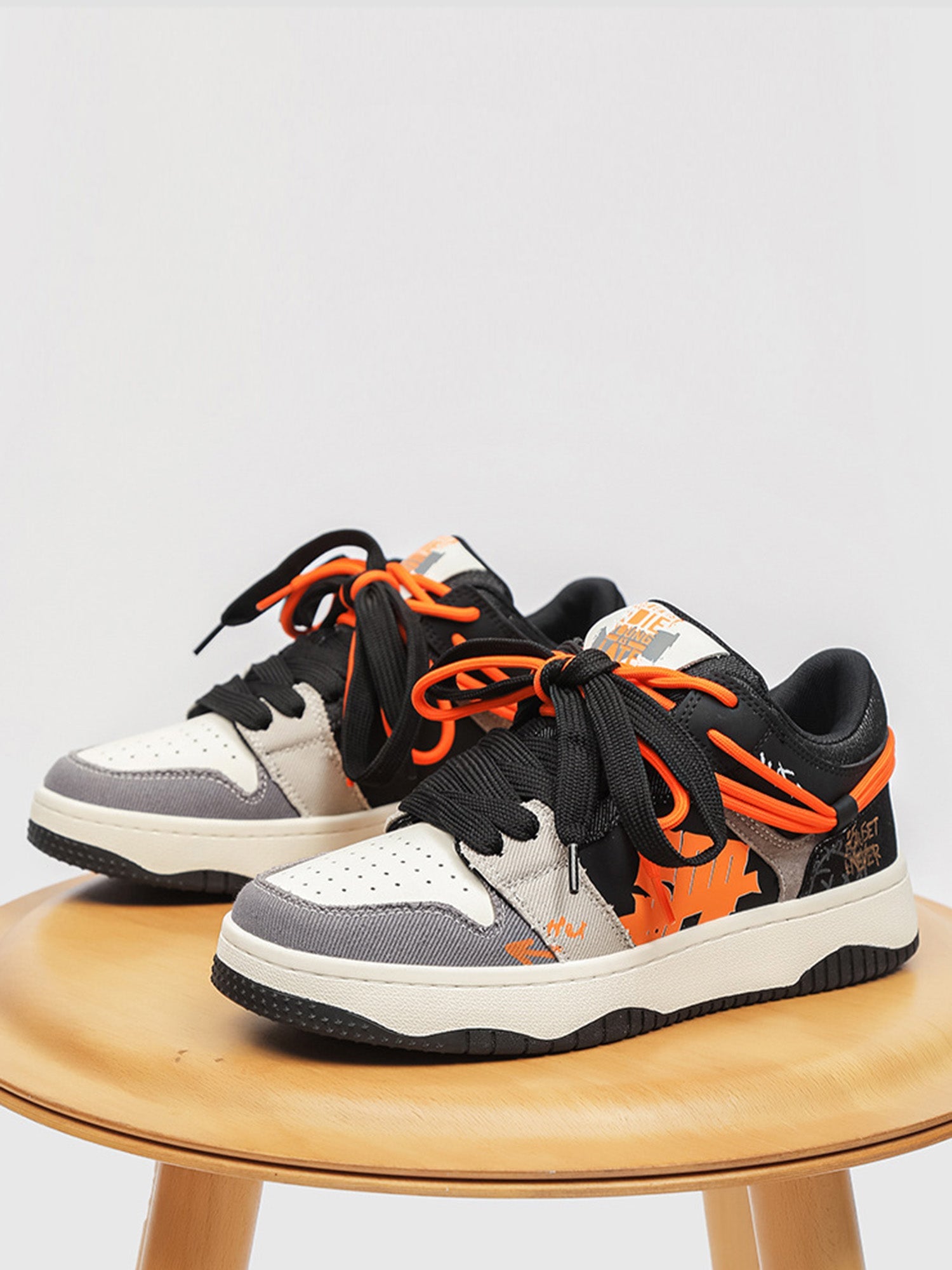 Sneakerhill Vintage Contrasting Color Sneakers - sneakerhillcom