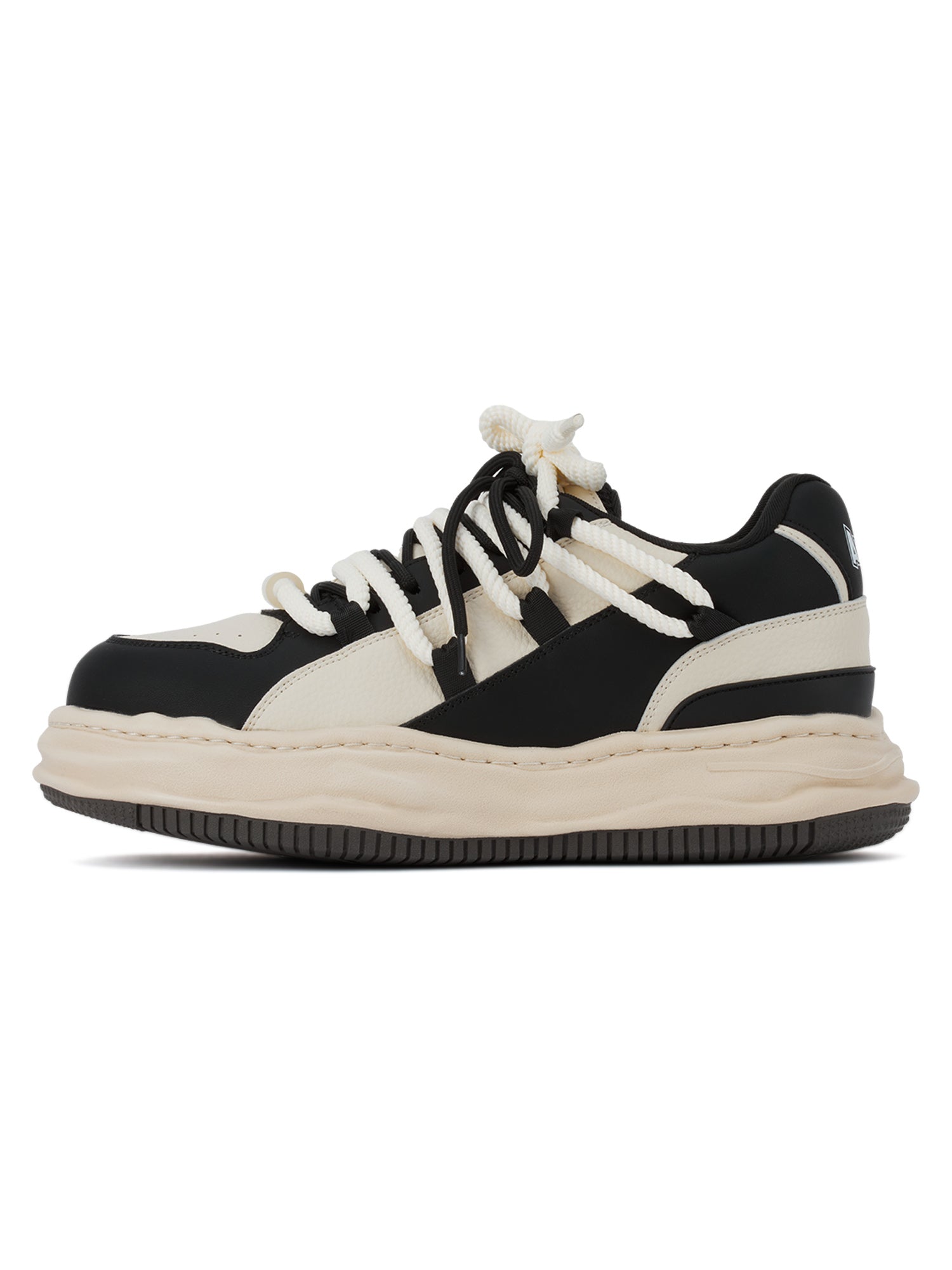 Sneakerhill Retro Air Force Original Sole Sneakers - sneakerhillcom