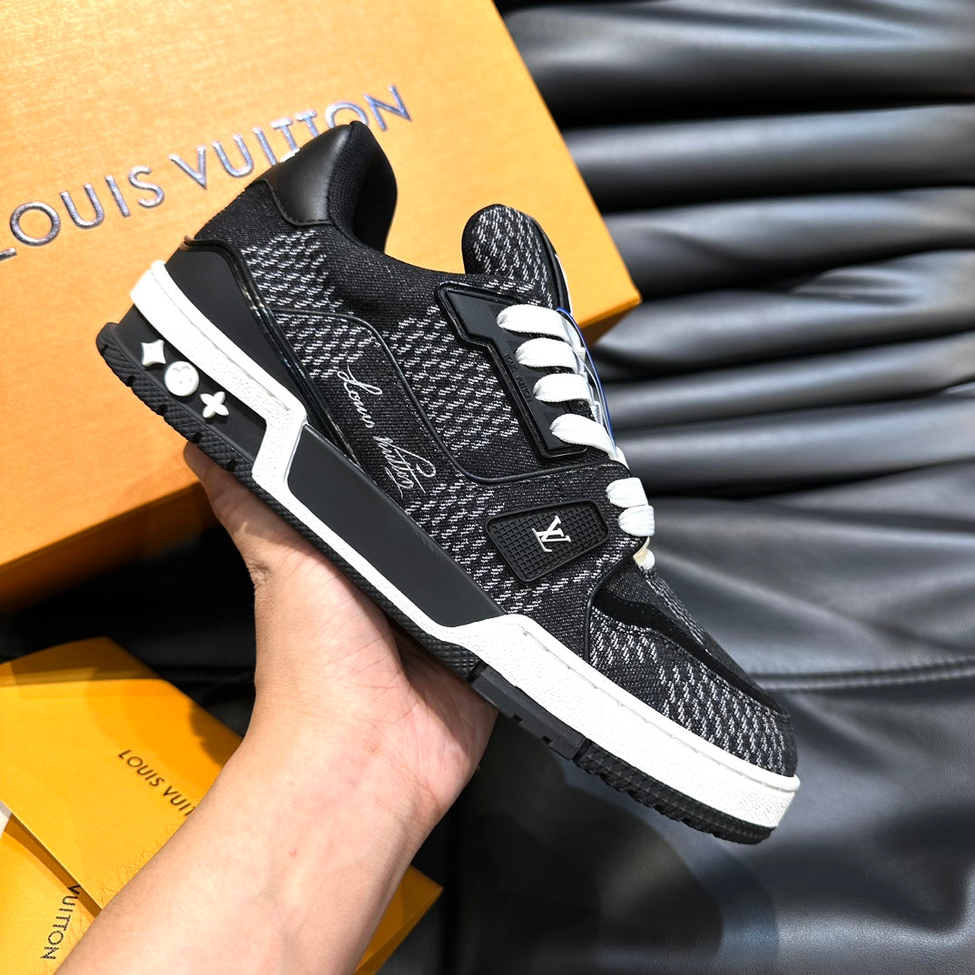 LUV Trainer Black Sneakers -072 - sneakerhillcom