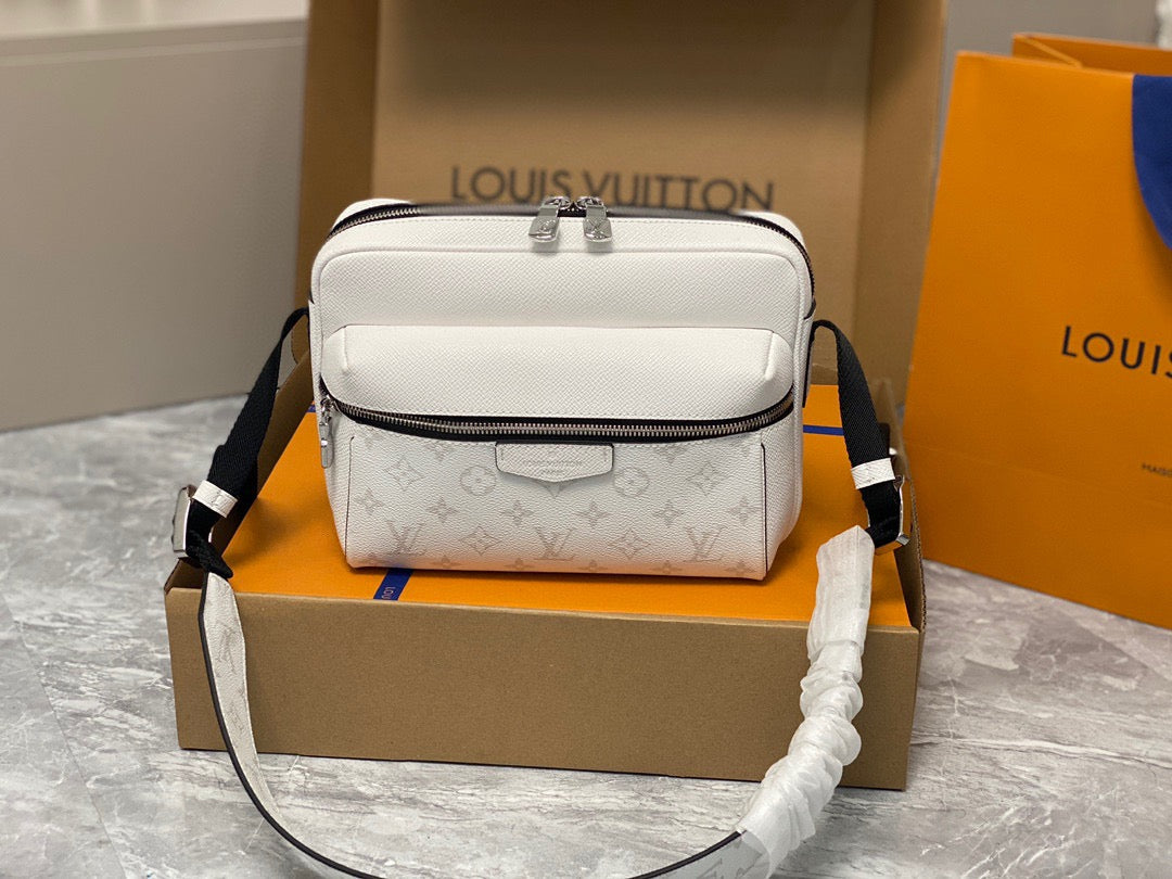 LV Taigarama Outdoor M30233 - sneakerhillcom