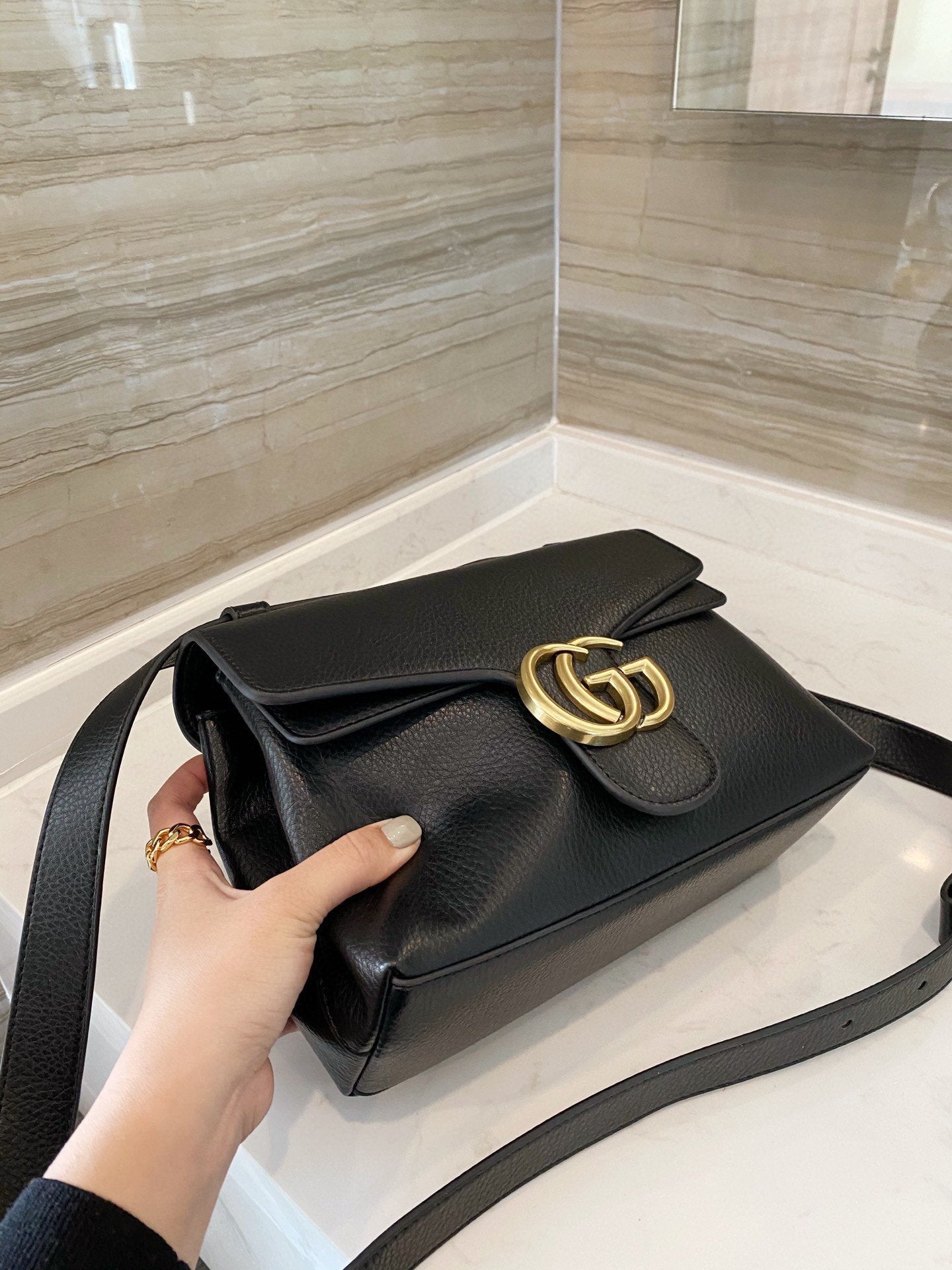 Sneakerhill - Luxury Edition Bags GCI 210