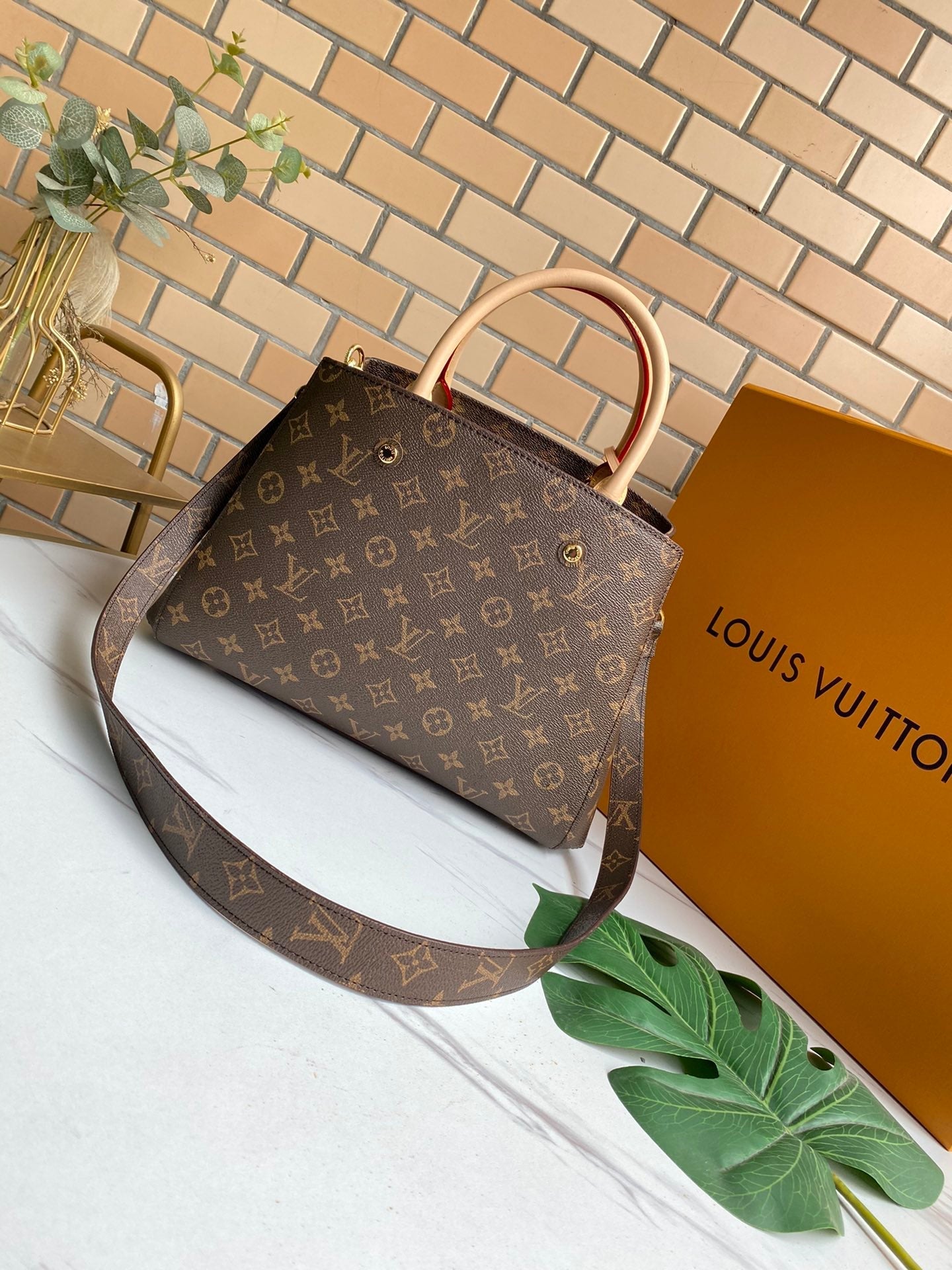 Sneakerhill - Luxury Edition Bags LUV 102