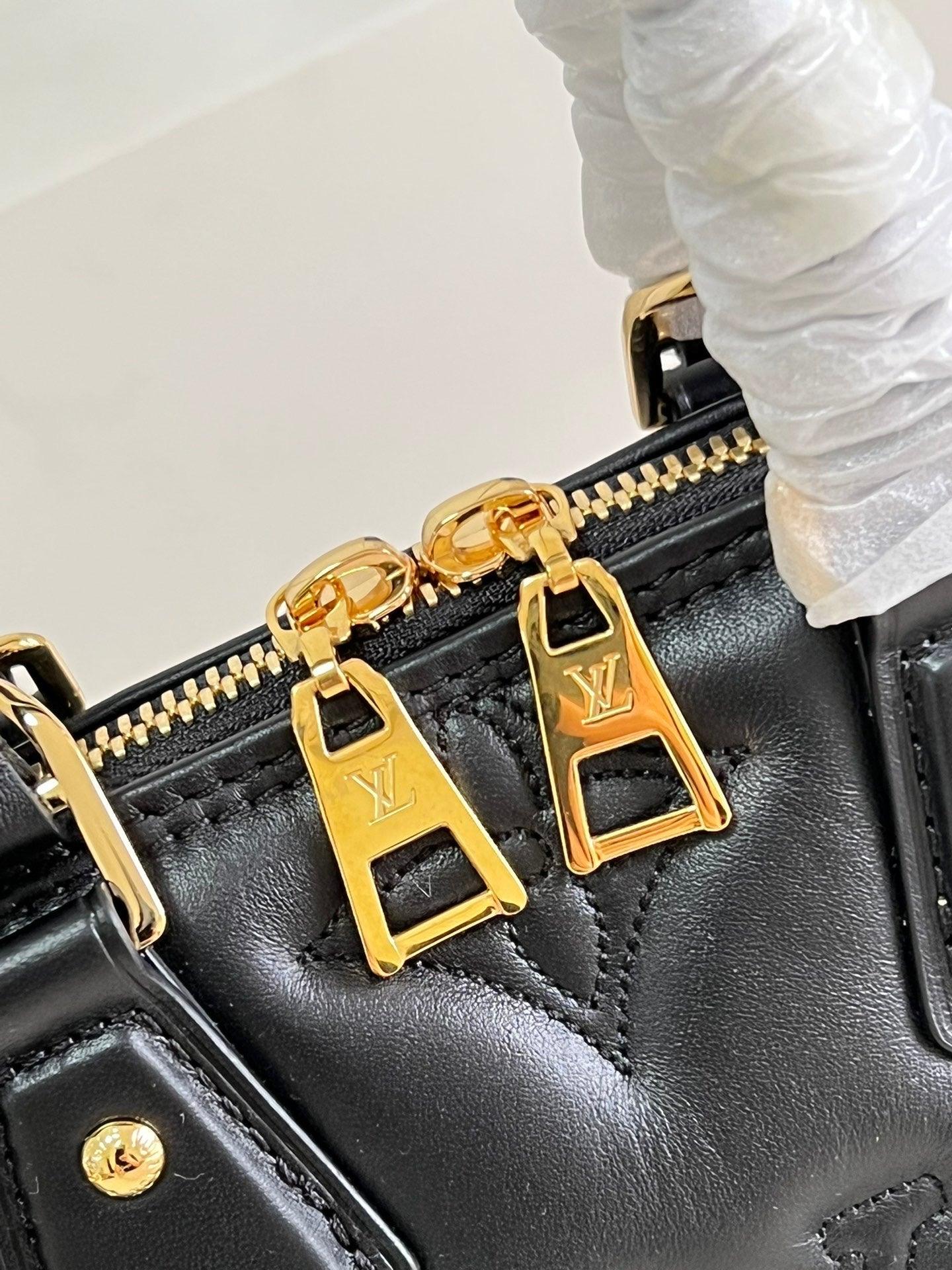 Sneakerhill - Top Quality Bags LUV 392 - sneakerhillcom