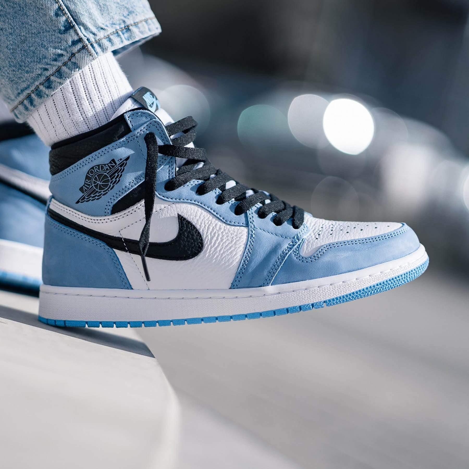 Air Jordan 1 Retro High OG 'University Blue' - sneakerhypesusa