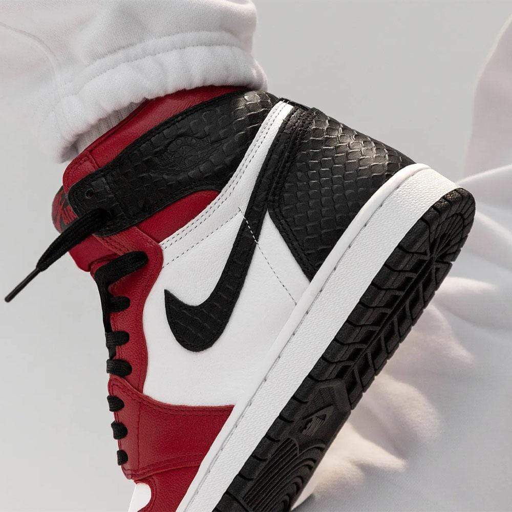 Air Jordan 1 Retro High Satin Snake Chicago (W) - sneakerhypesusa