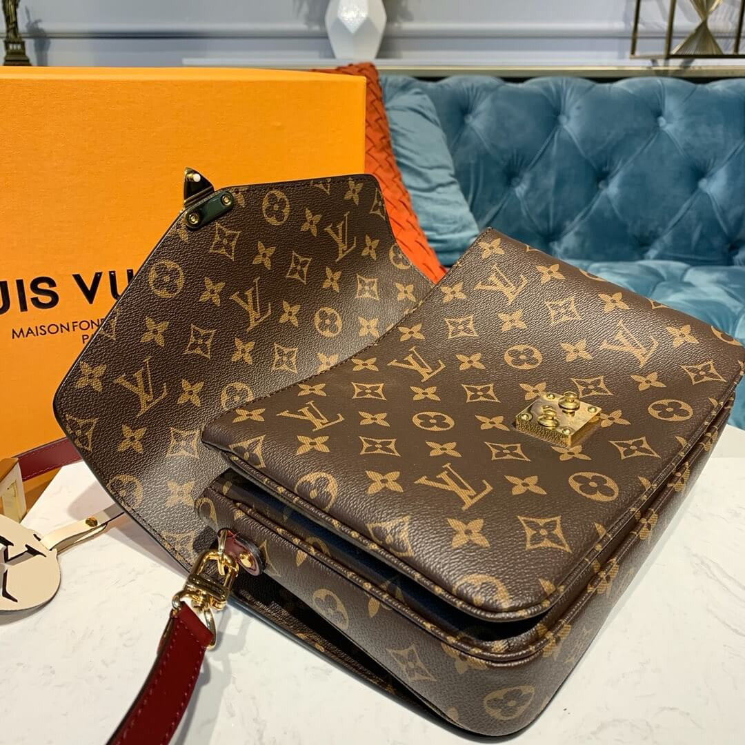 Sneakerhill Monogram Pochette Metis Handbag - LUV 622