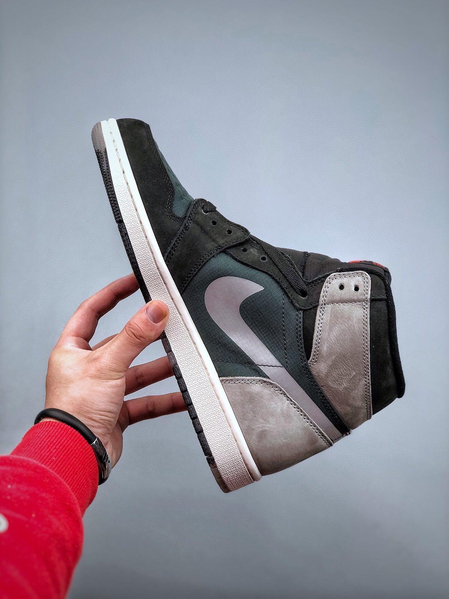 Custom Air Jordan 1 DB2889-001 - sneakerhillcom