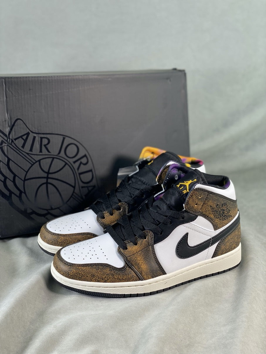 Custom Air Jordan 1 Mid DQ8417-071 - sneakerhypesusa