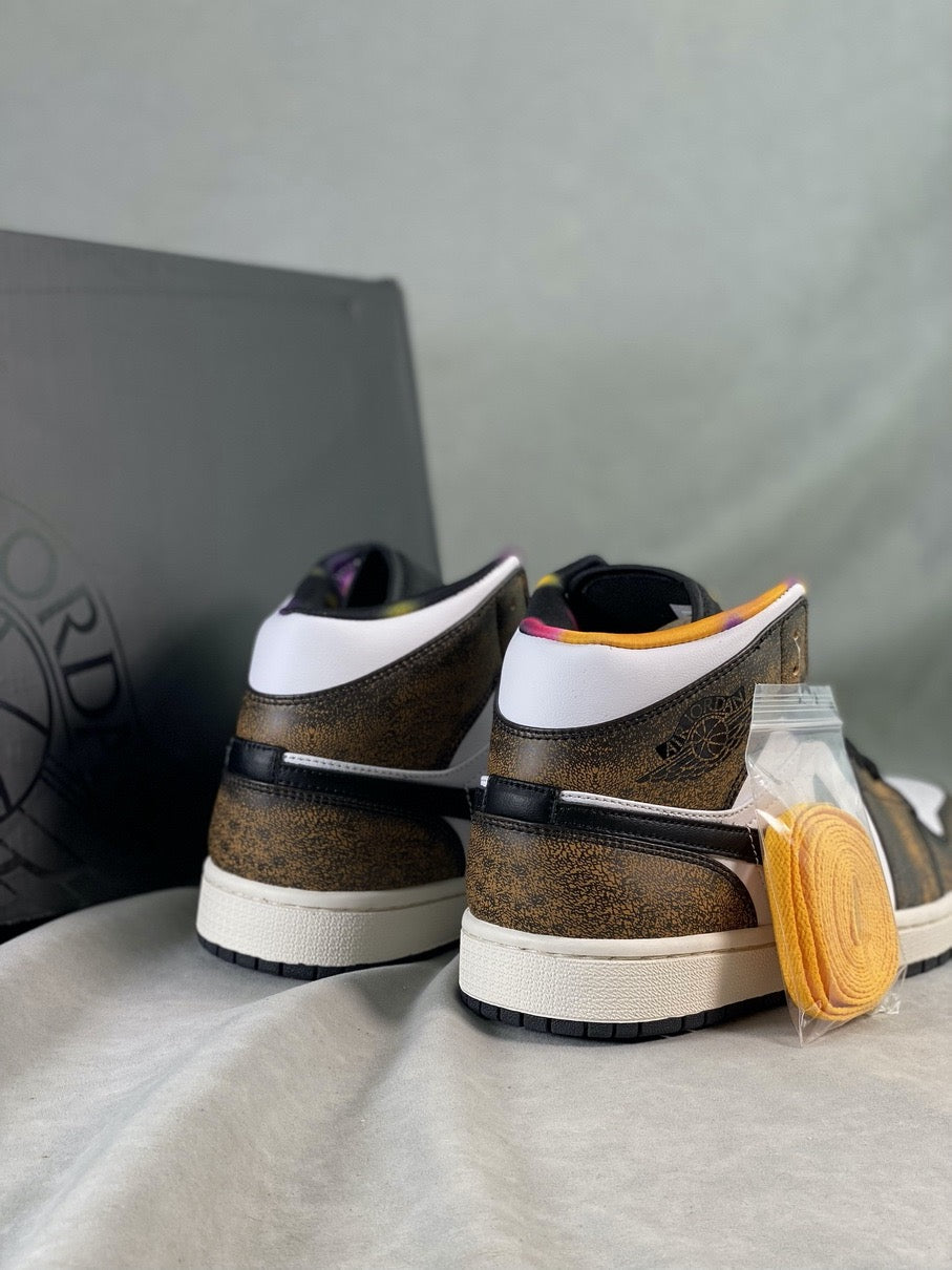 Custom Air Jordan 1 Mid DQ8417-071 - sneakerhypesusa