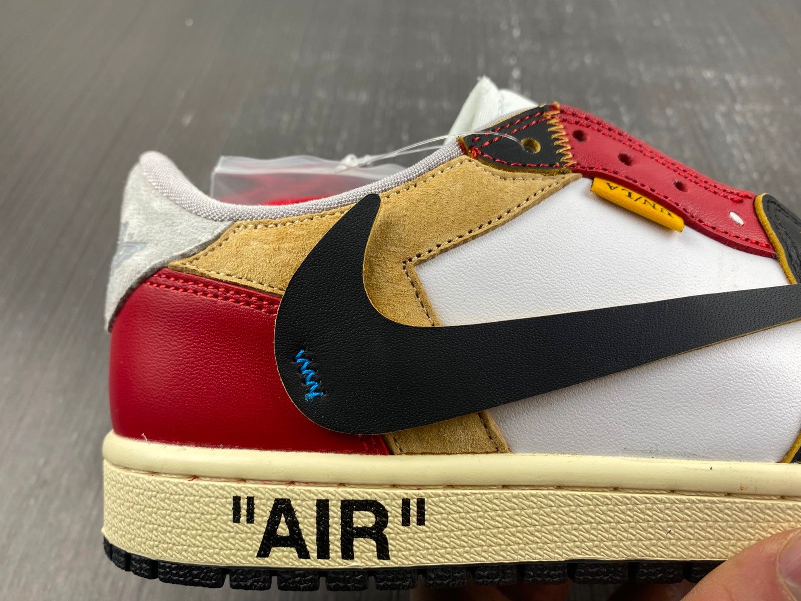 Custom Air Jordan 1 x OFF-W sneakerhypes