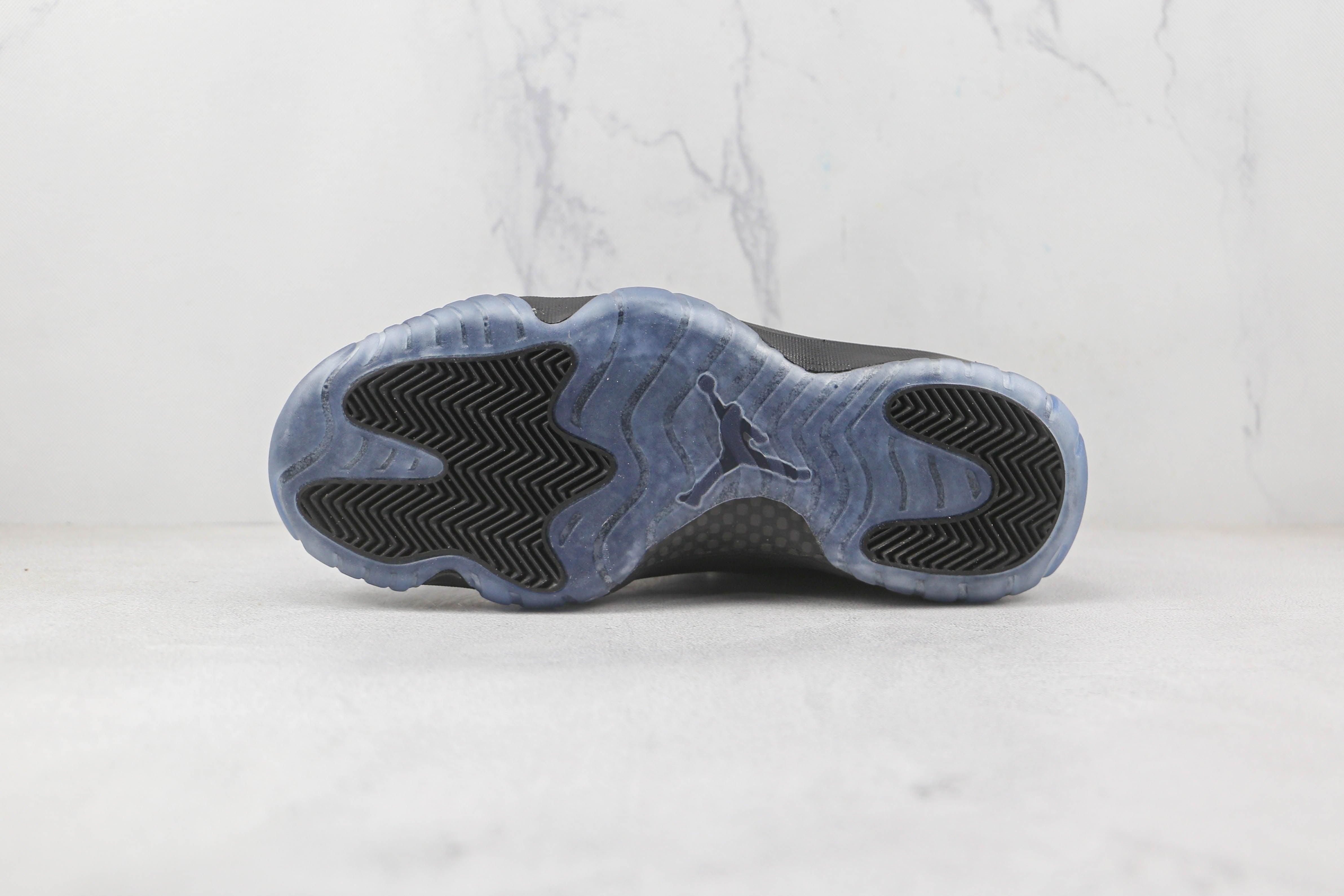 Custom Air Jordan 11 Cap and Gown AJ11 - sneakerhillcom