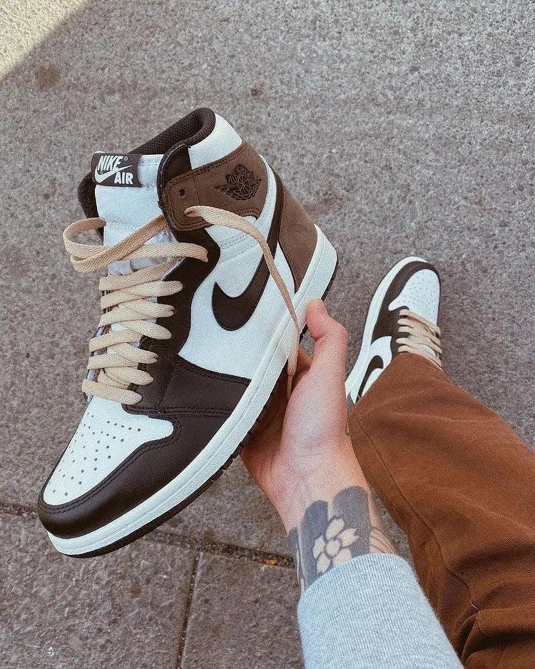 Custom Jordan 1 Retro High Dark Mocha High Q - sneakerhillcom