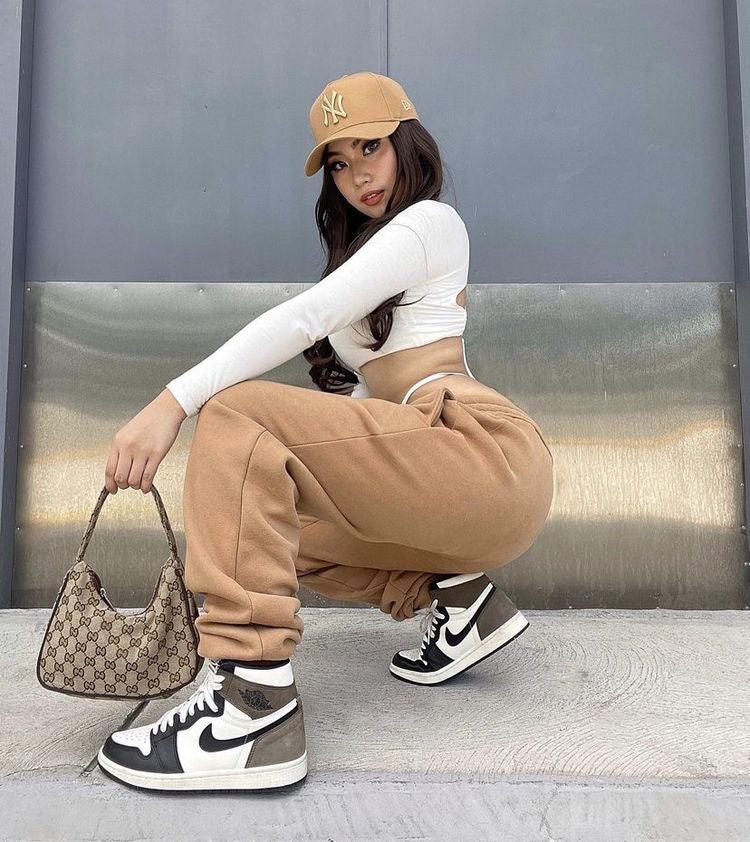 Custom Jordan 1 Retro High Dark Mocha High Q - sneakerhillcom