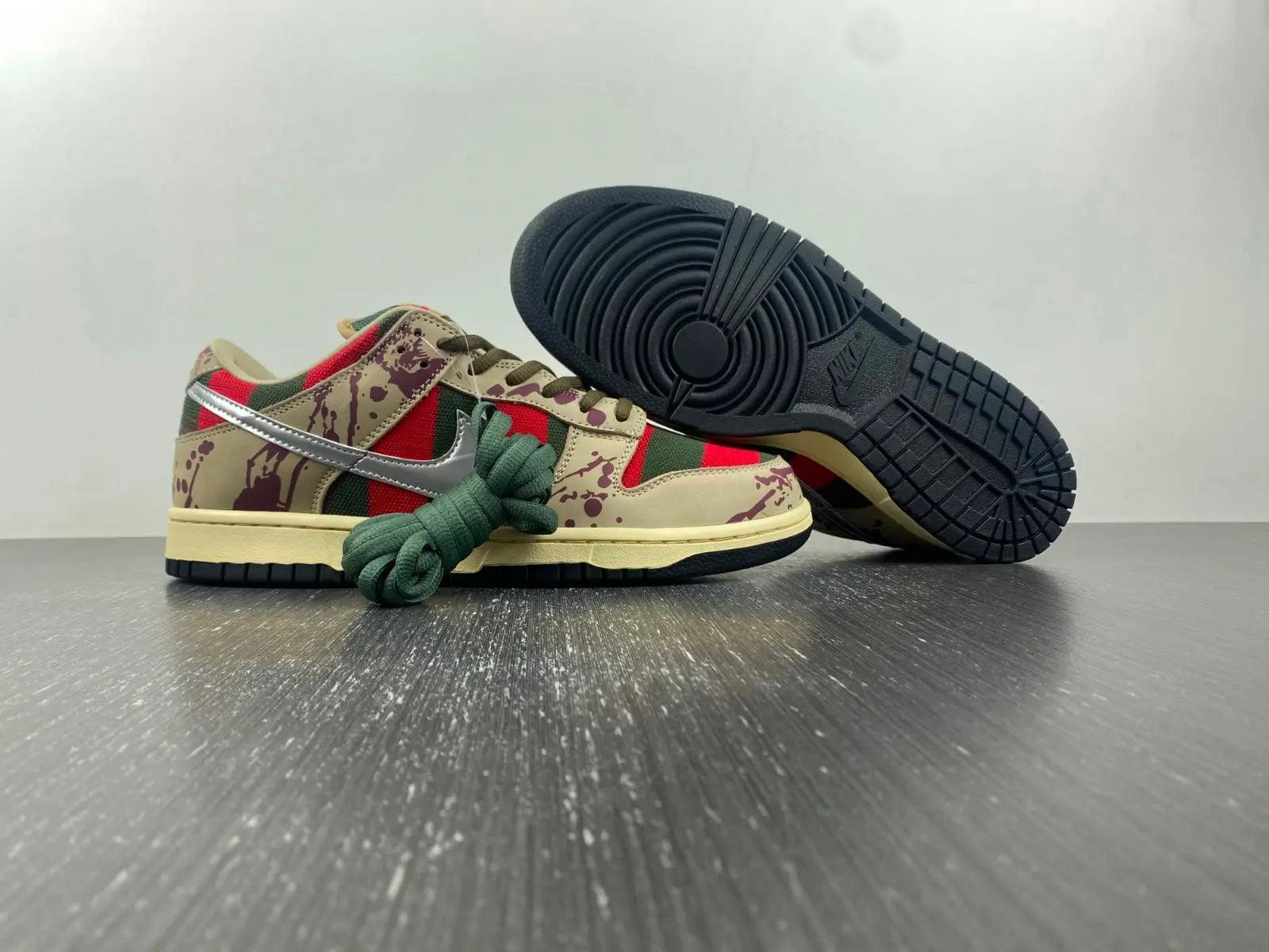 Custom SB Dunk Low “Freddy Krueger” - sneakerhillcom