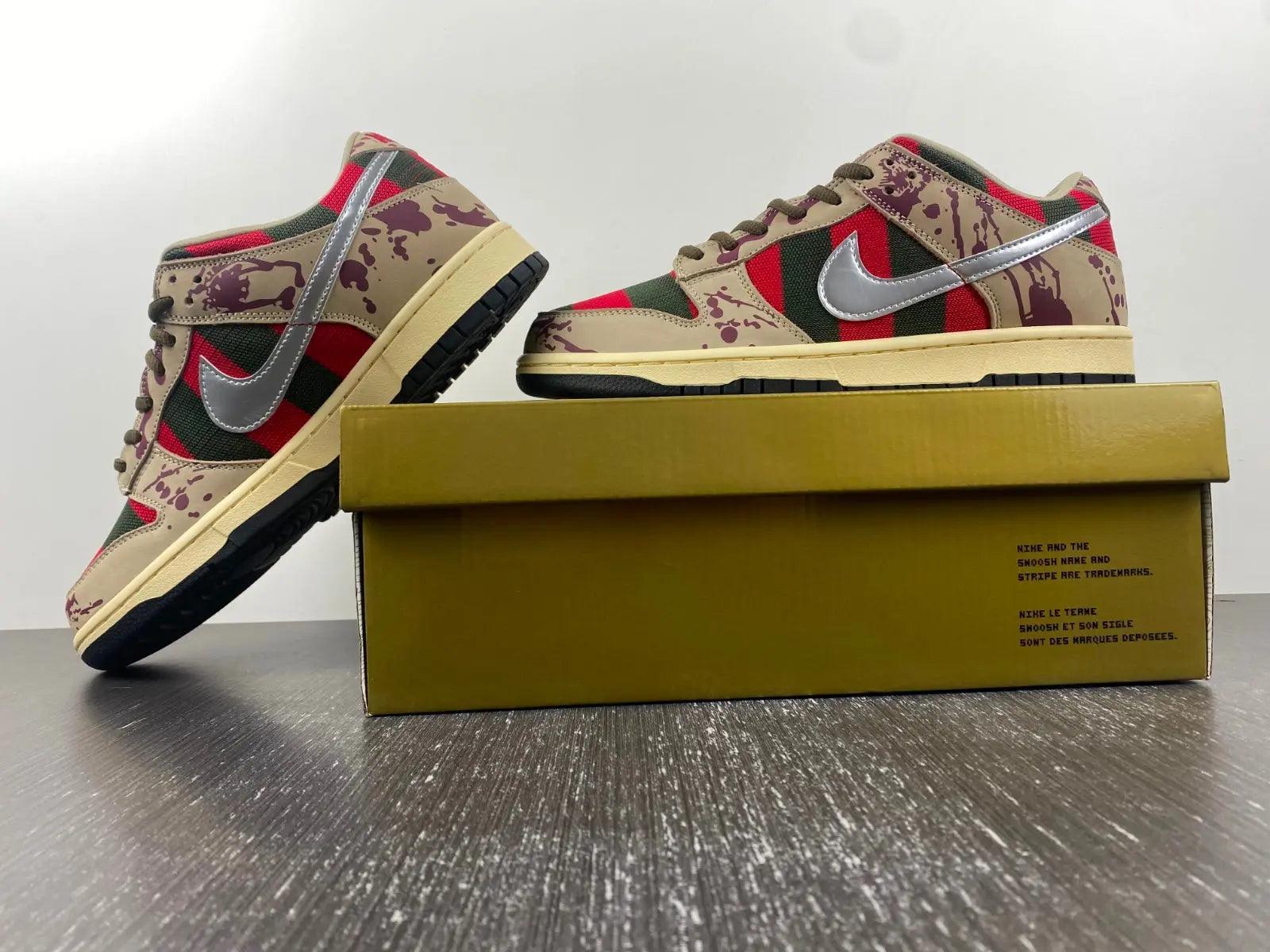 Custom SB Dunk Low “Freddy Krueger” - sneakerhillcom