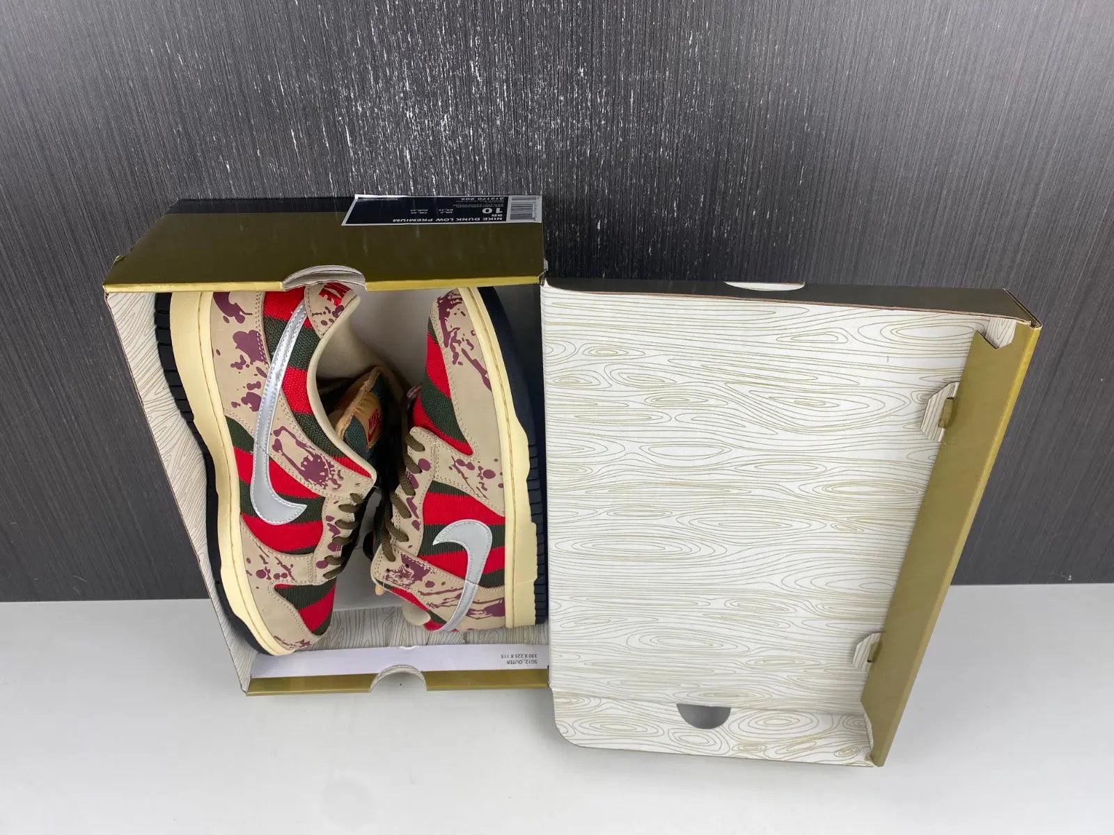 Custom SB Dunk Low “Freddy Krueger” - sneakerhillcom