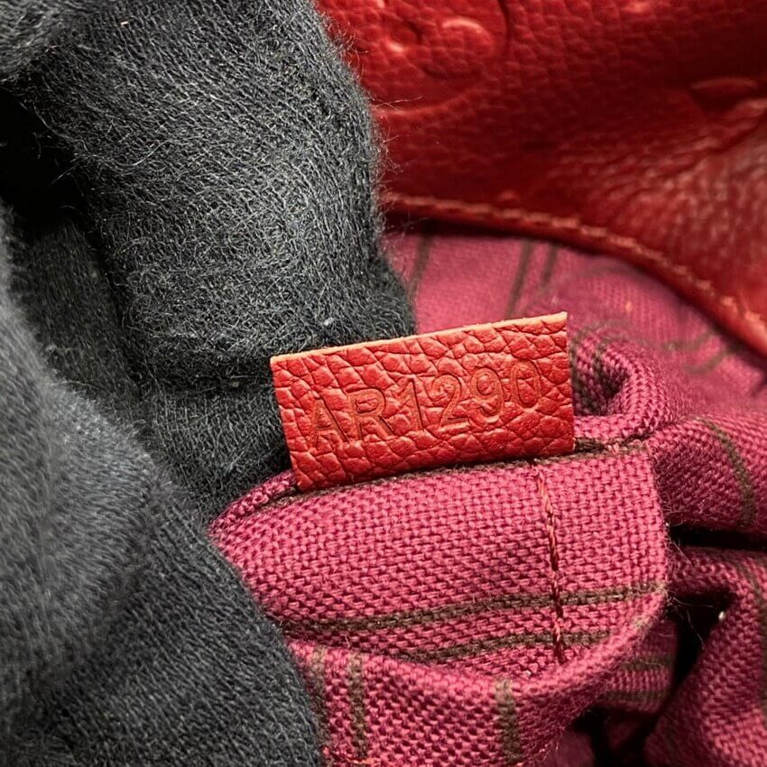 Sneakerhill Monogram Artsy Bag Red - LUV 529