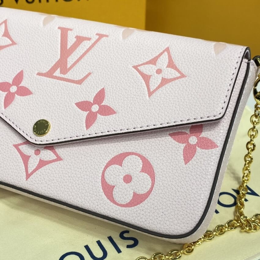 Sneakerhill Light Pink Pochette Bag - LUV 562