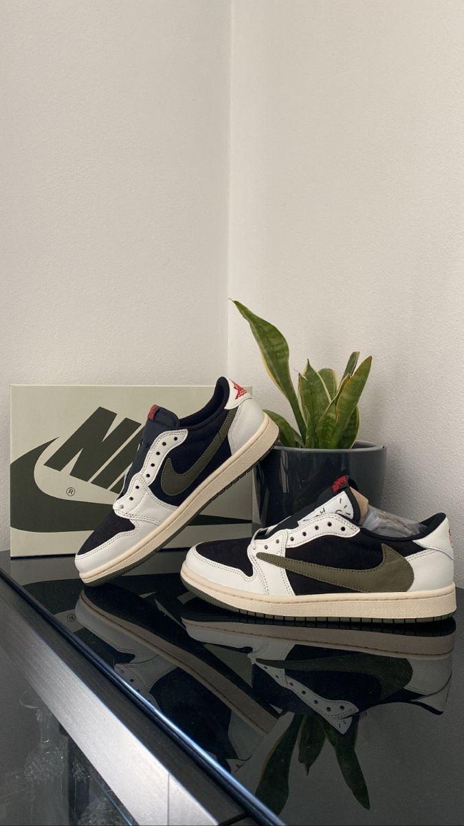 Custom Travis Scott x Fragment x Air Jordan 1 Low DZ4137 106 - sneakerhillcom