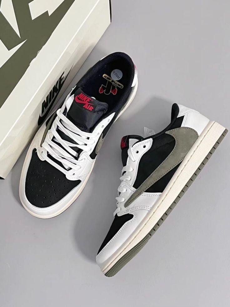 Custom Travis Scott x Fragment x Air Jordan 1 Low DZ4137 106 - sneakerhillcom