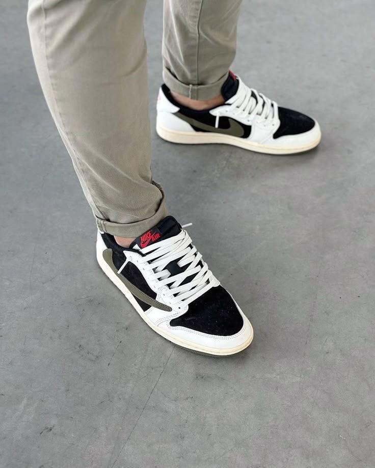 Custom Travis Scott x Fragment x Air Jordan 1 Low DZ4137 106 - sneakerhillcom