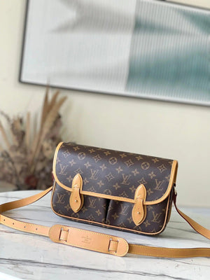 LV Monogram M42247 - sneakerhillcom