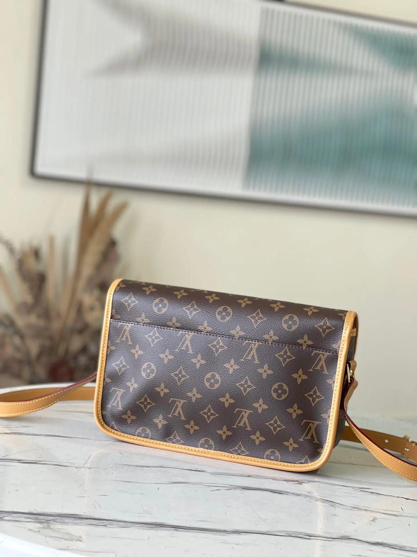 LV Monogram M42247 - sneakerhillcom