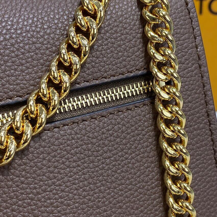 Sneakerhill LockMe Chain Bag Caramel - LUV 495