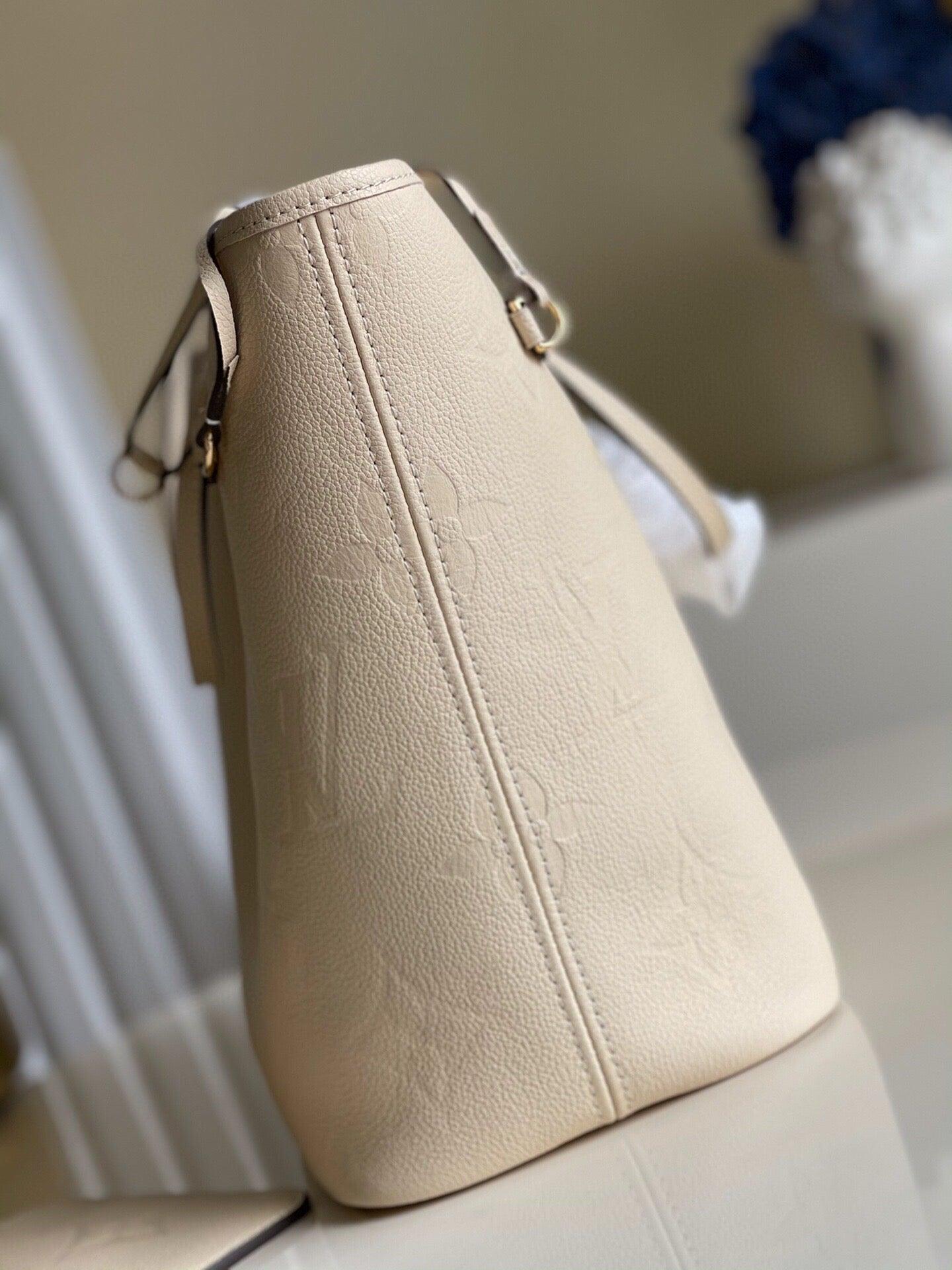 Sneakerhill - Top Quality Bags LUV 369 - sneakerhillcom
