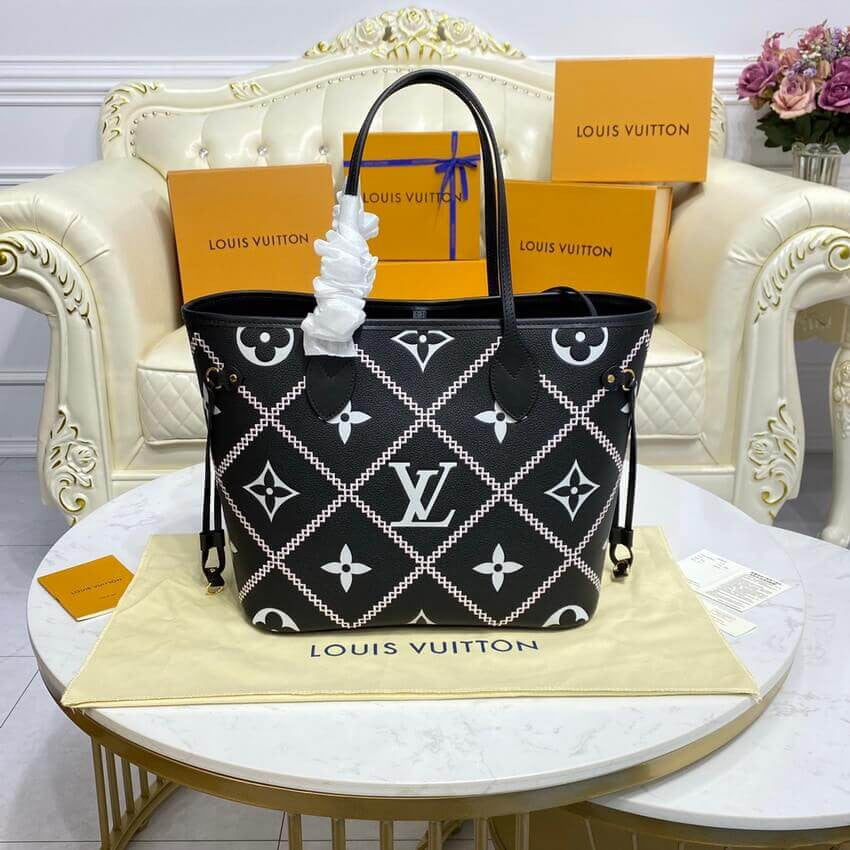 Sneakerhill Neverfull Bag Black - LUV 498