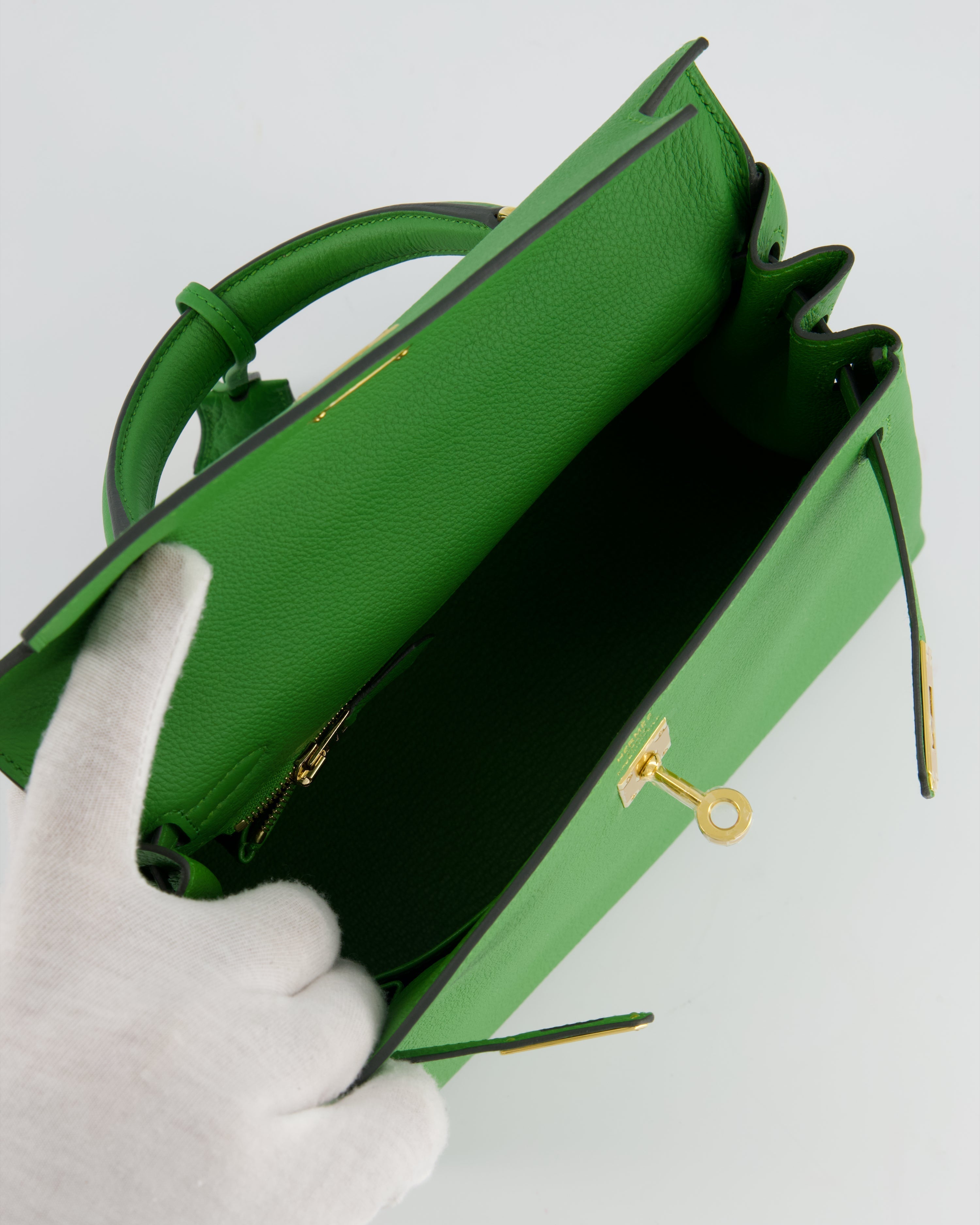 *RARE* Hermes Kelly Bag 25cm Vert Yucca with Togo Leather and Gold Hardware - sneakerlandnet