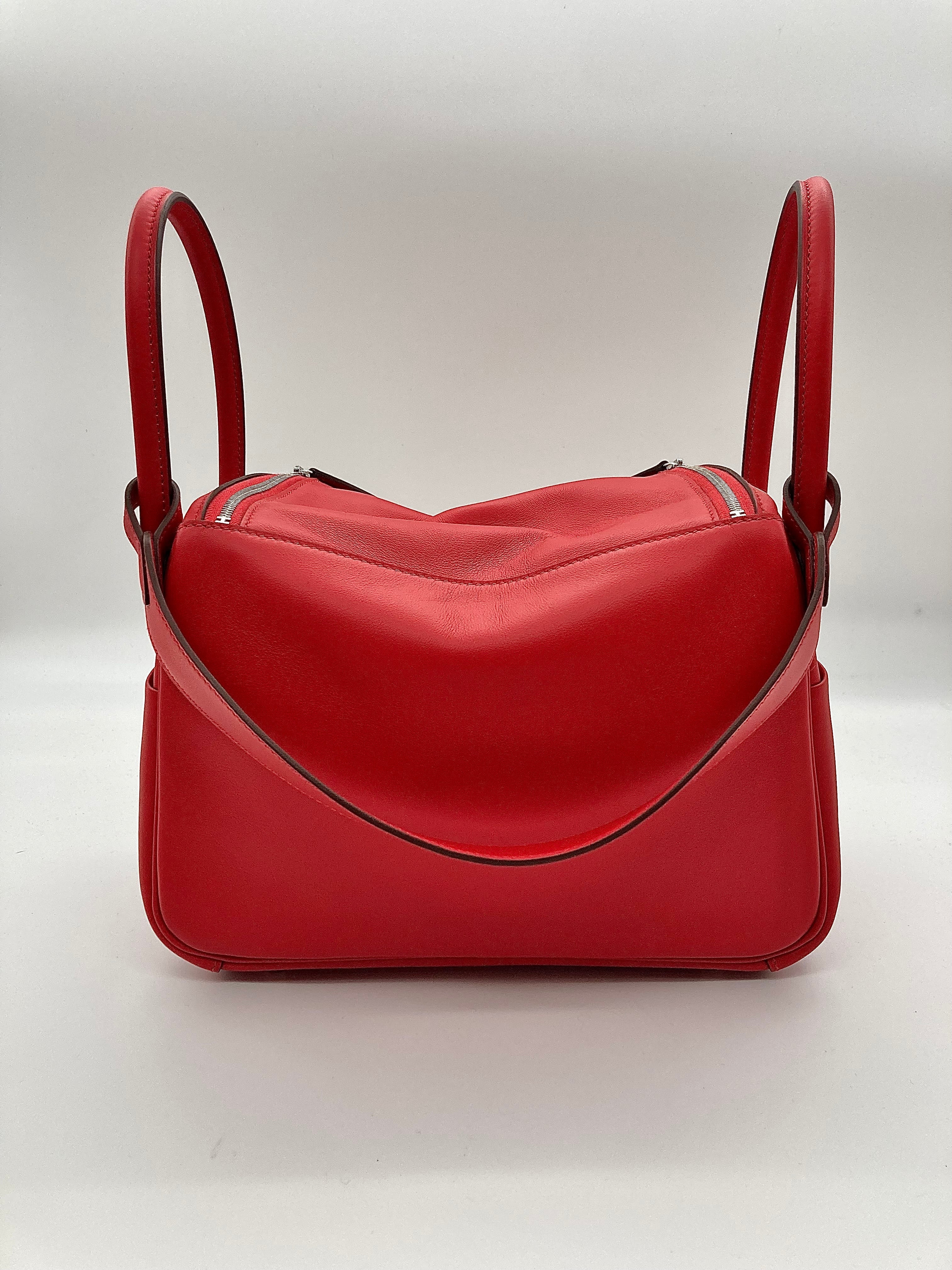 Lindy 26 Verso Swift Calfskin Rouge de Coeur/Rouge Piment PHW Kilta bags