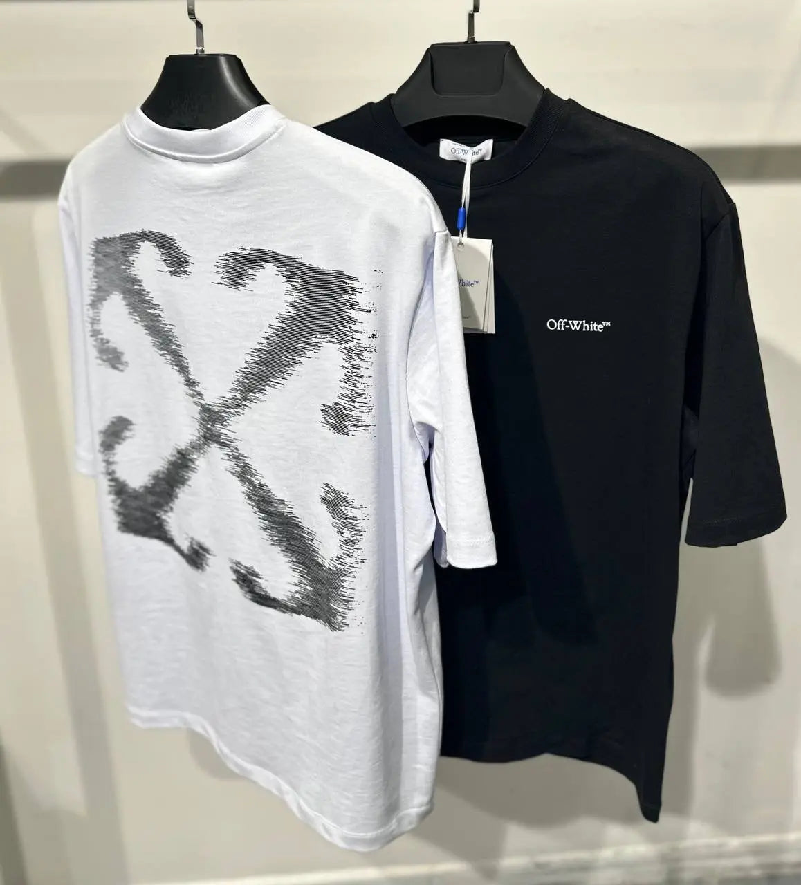 Sneakerhill - OFF WHITE T-Shirt 002 - sneakerhillcom